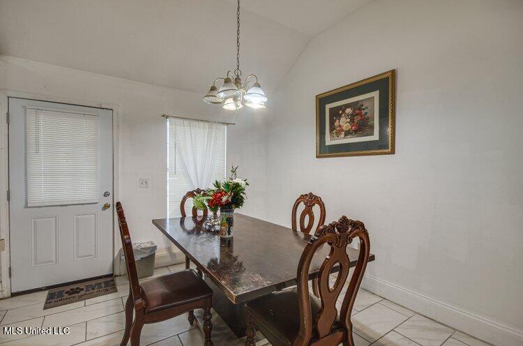 131 Valley Drive Property Photo 18