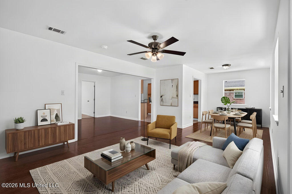 328 Teringo Circle Property Photo 6