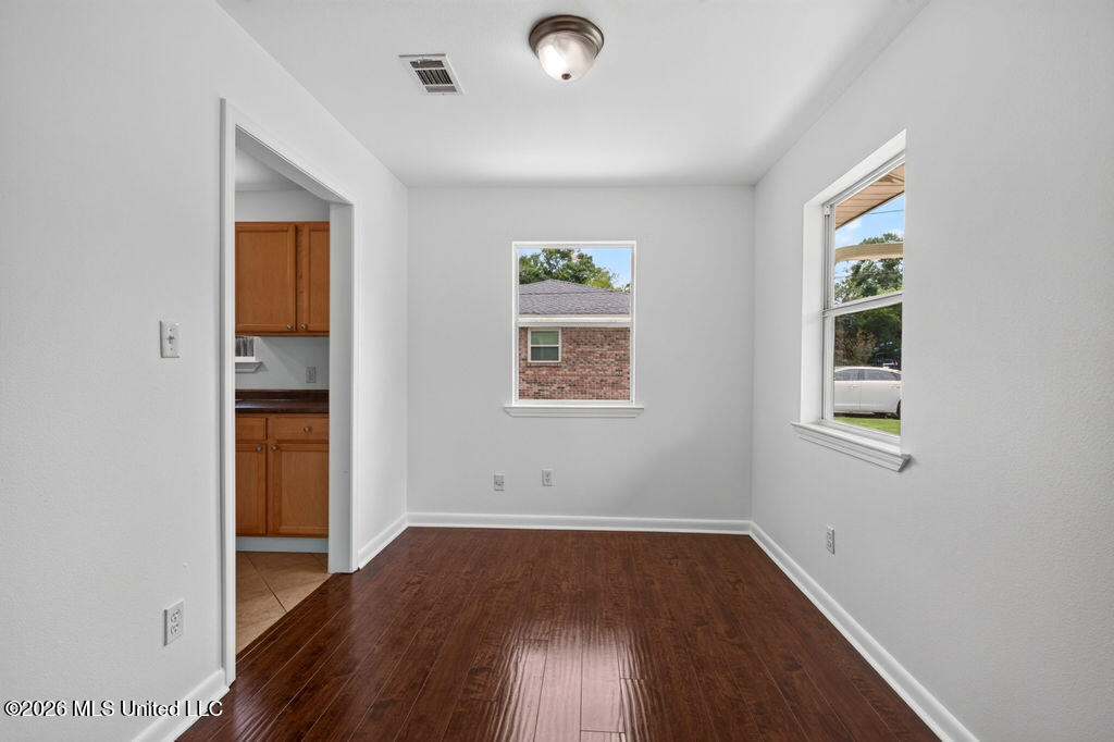 328 Teringo Circle Property Photo 12