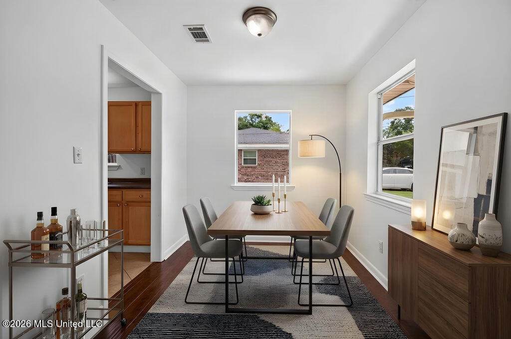 328 Teringo Circle Property Photo 13