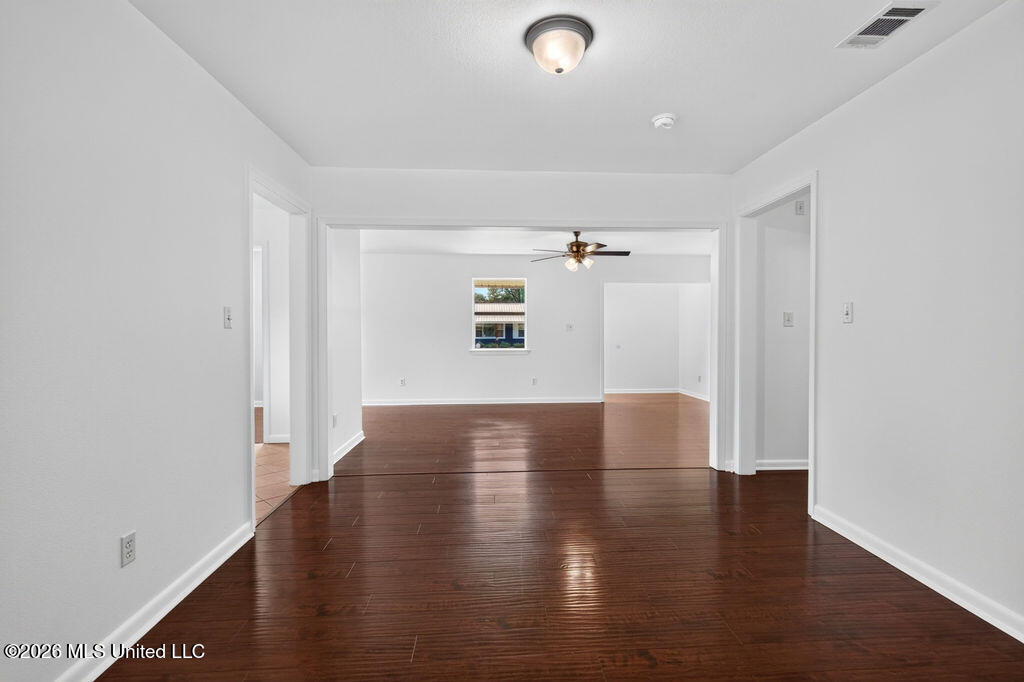 328 Teringo Circle Property Photo 16