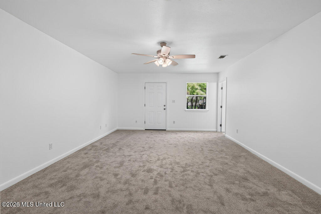 328 Teringo Circle Property Photo 27