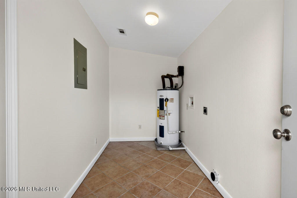 328 Teringo Circle Property Photo 38