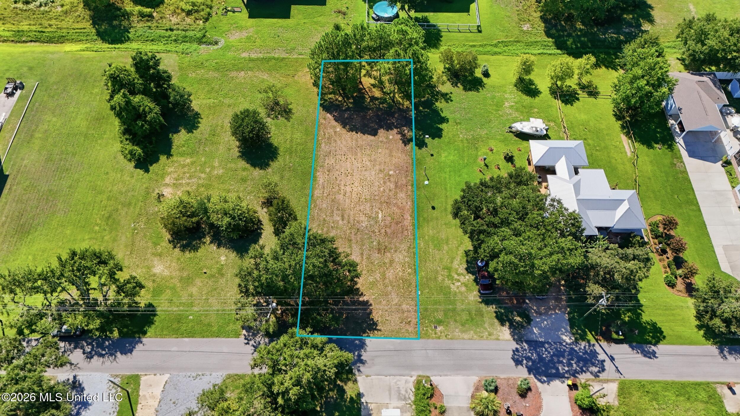 234 S Lang Avenue Property Photo 7
