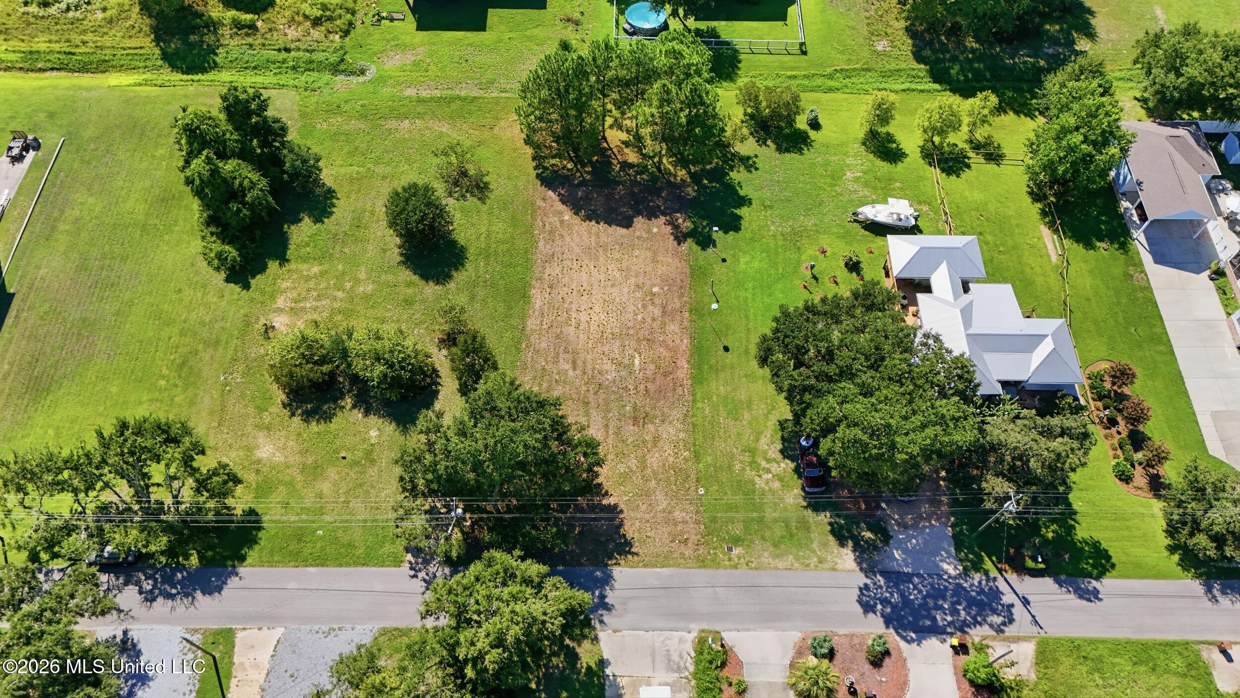 234 S Lang Avenue Property Photo 9