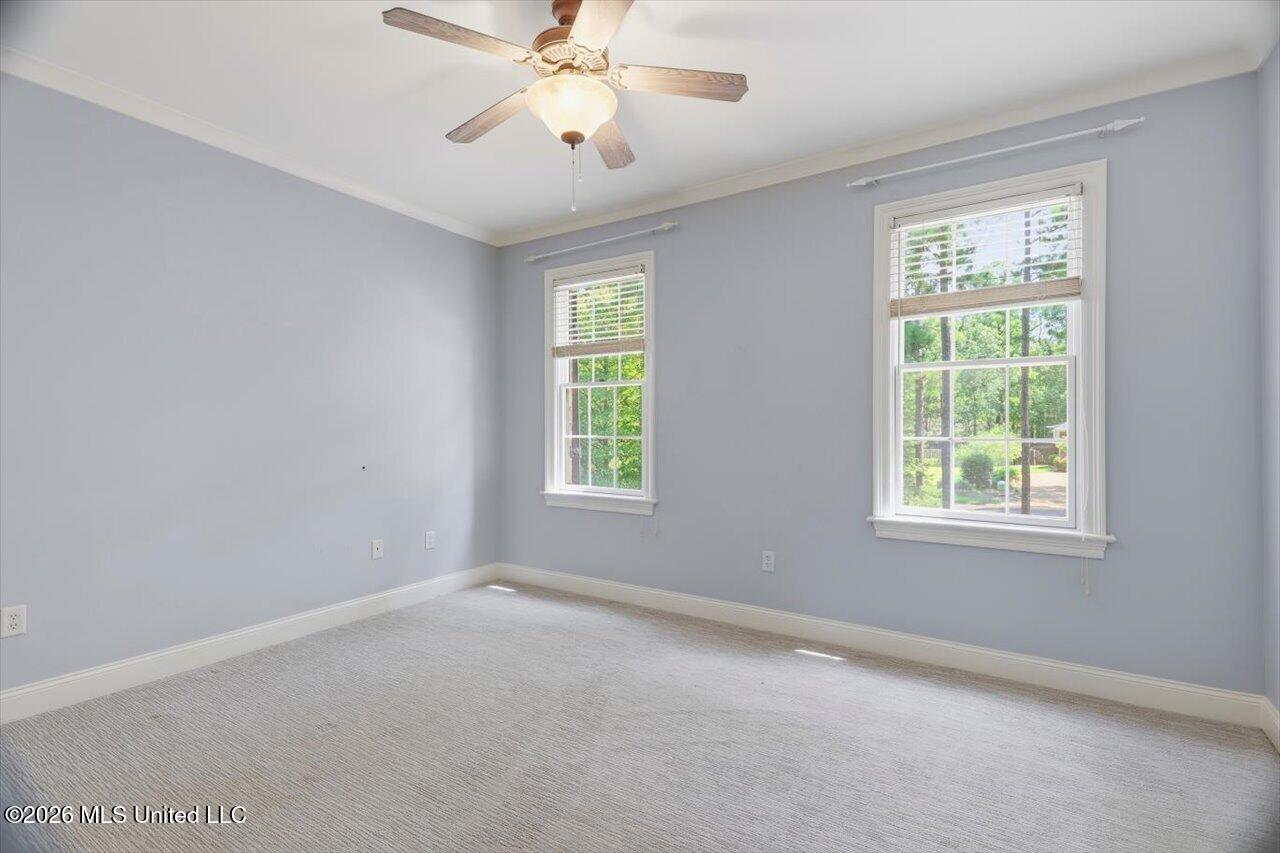 415 Pembrooke Drive Property Photo 37