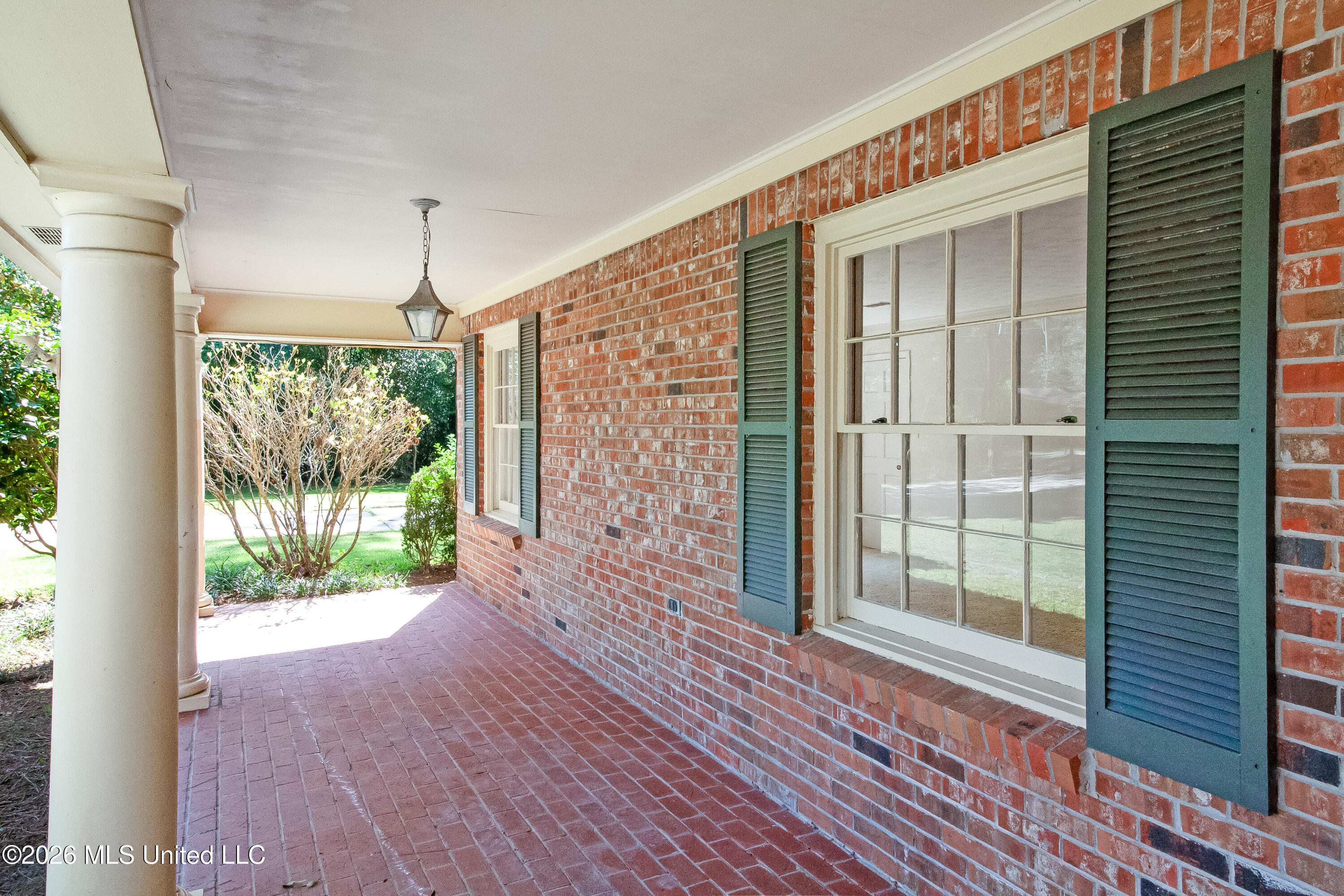 271 N Woodland Drive Property Photo 7