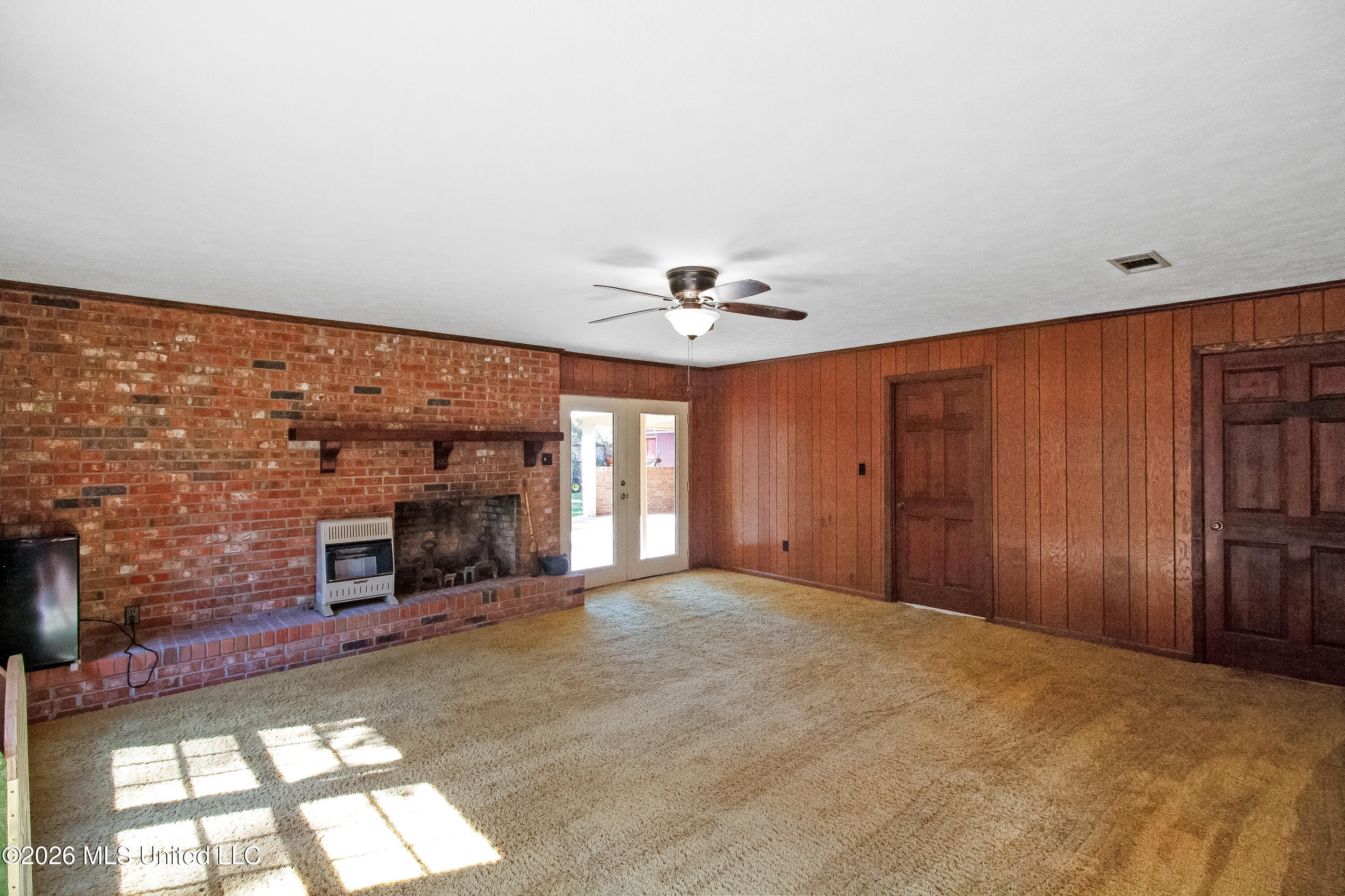 271 N Woodland Drive Property Photo 10