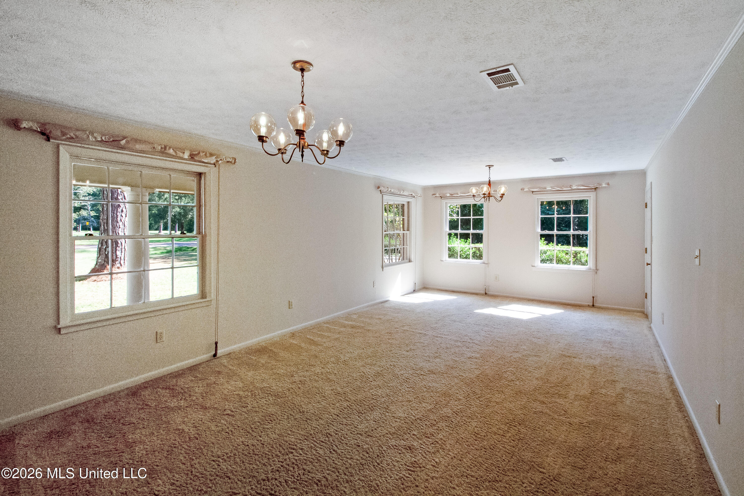 271 N Woodland Drive Property Photo 24