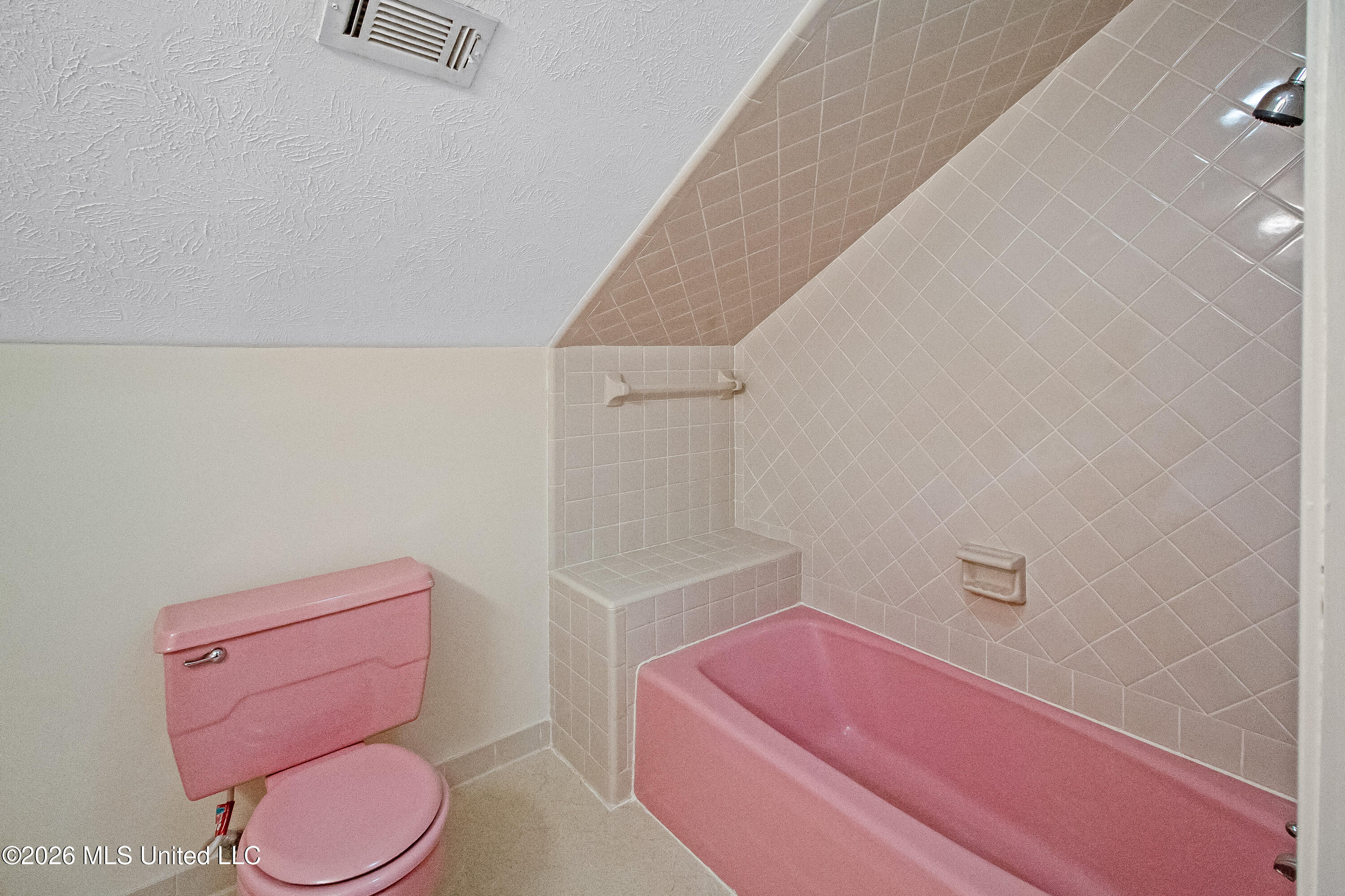 271 N Woodland Drive Property Photo 44