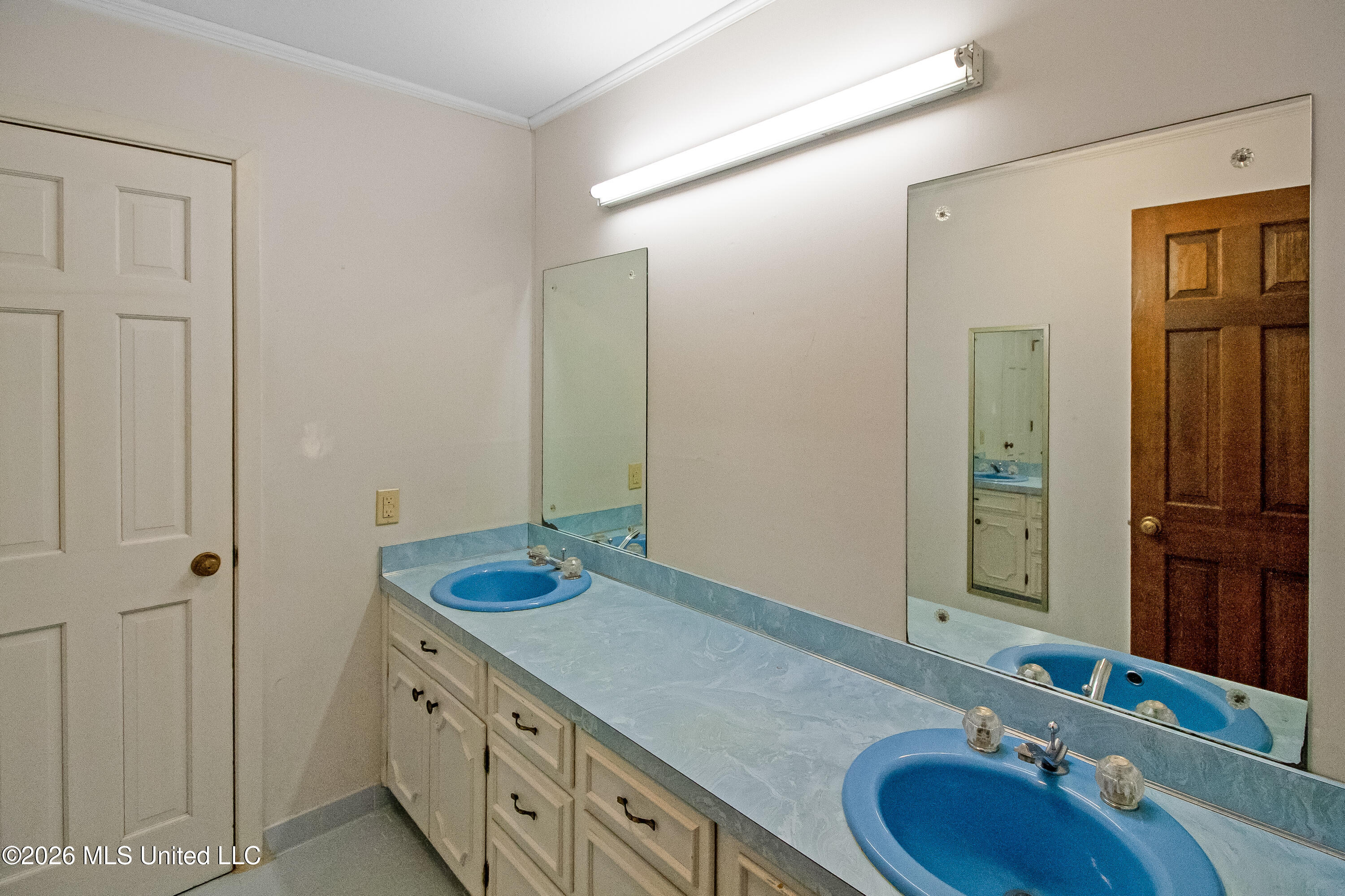 271 N Woodland Drive Property Photo 50