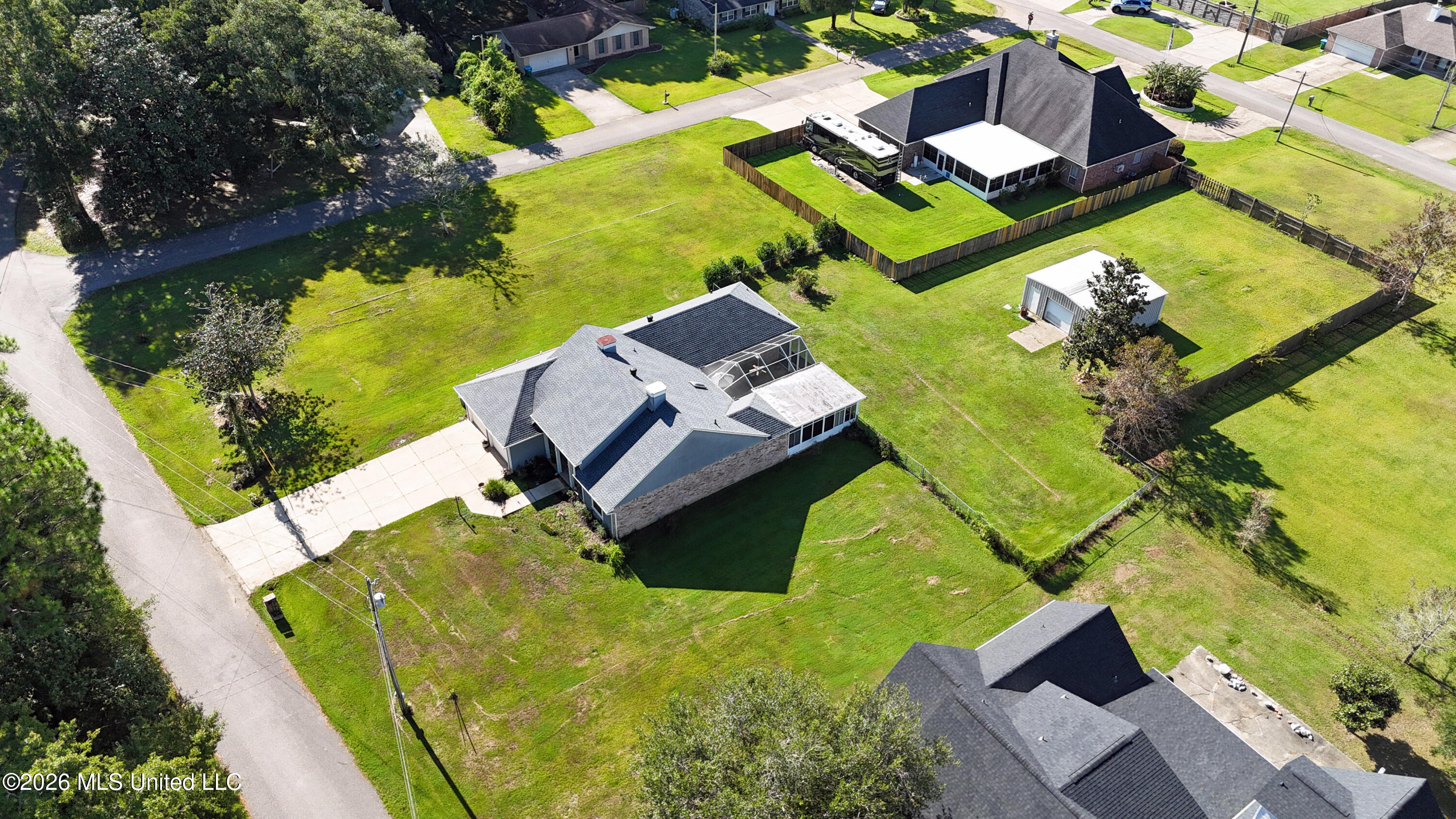 2013 Brookside Street Property Photo 3