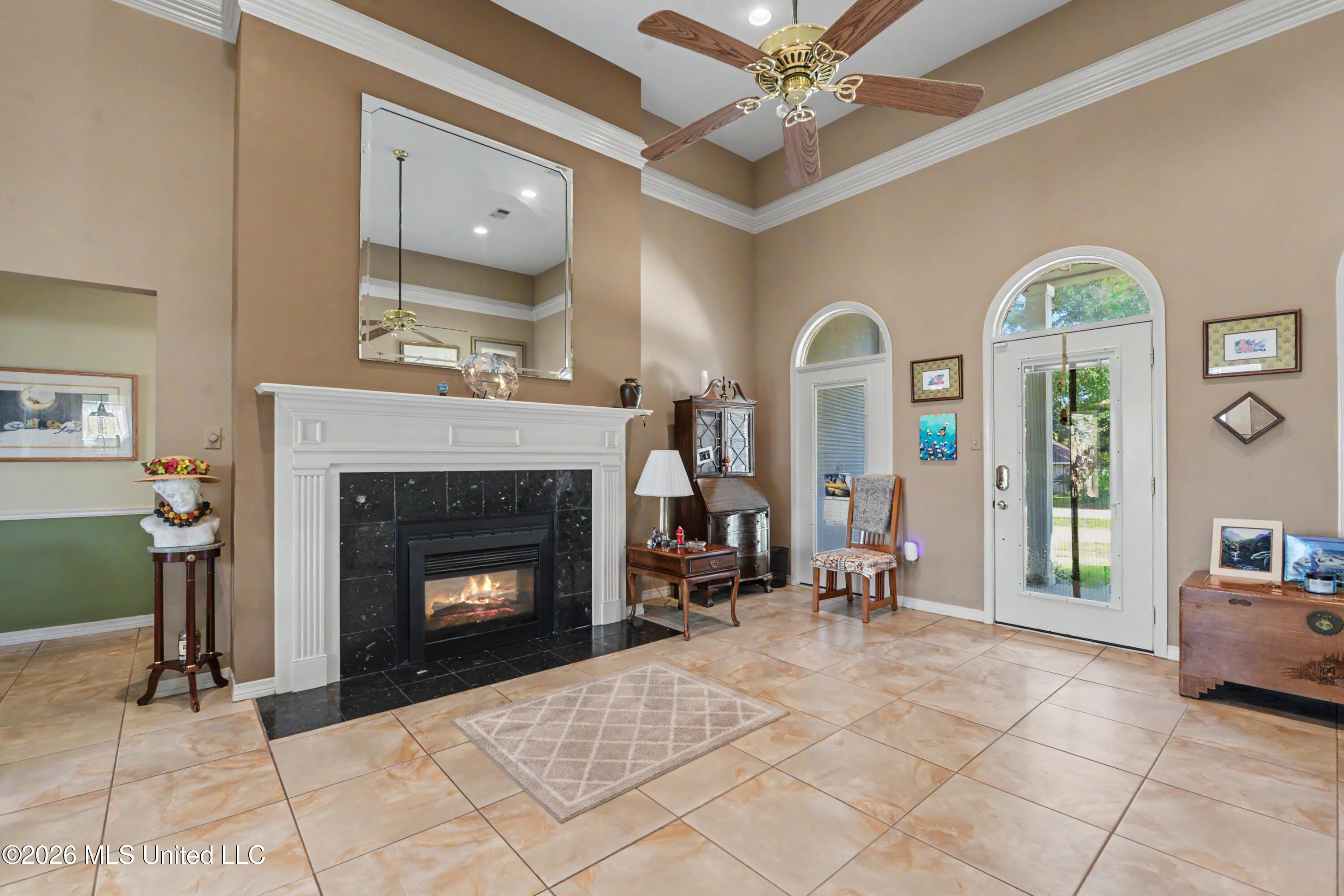 2013 Brookside Street Property Photo 5