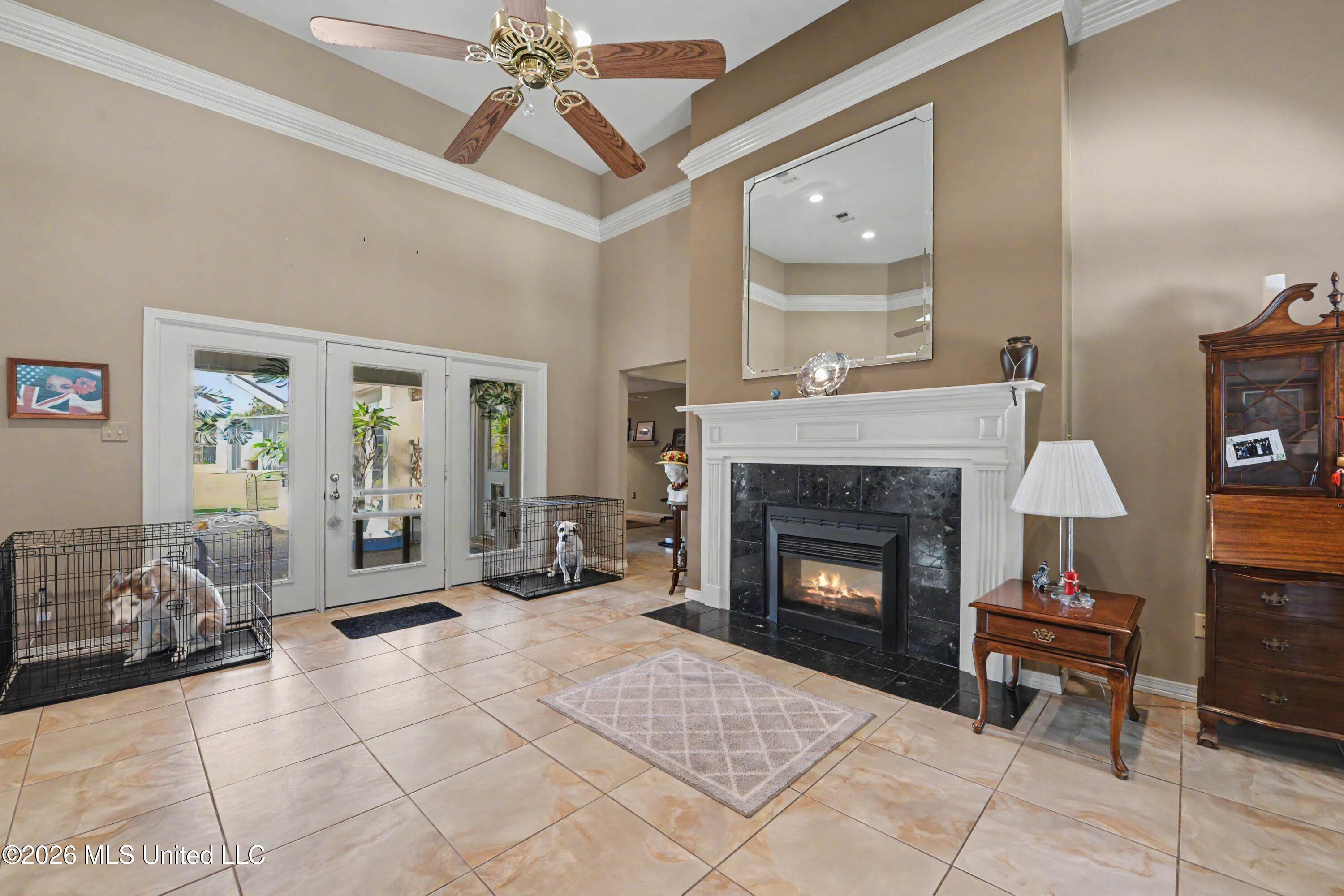 2013 Brookside Street Property Photo 6