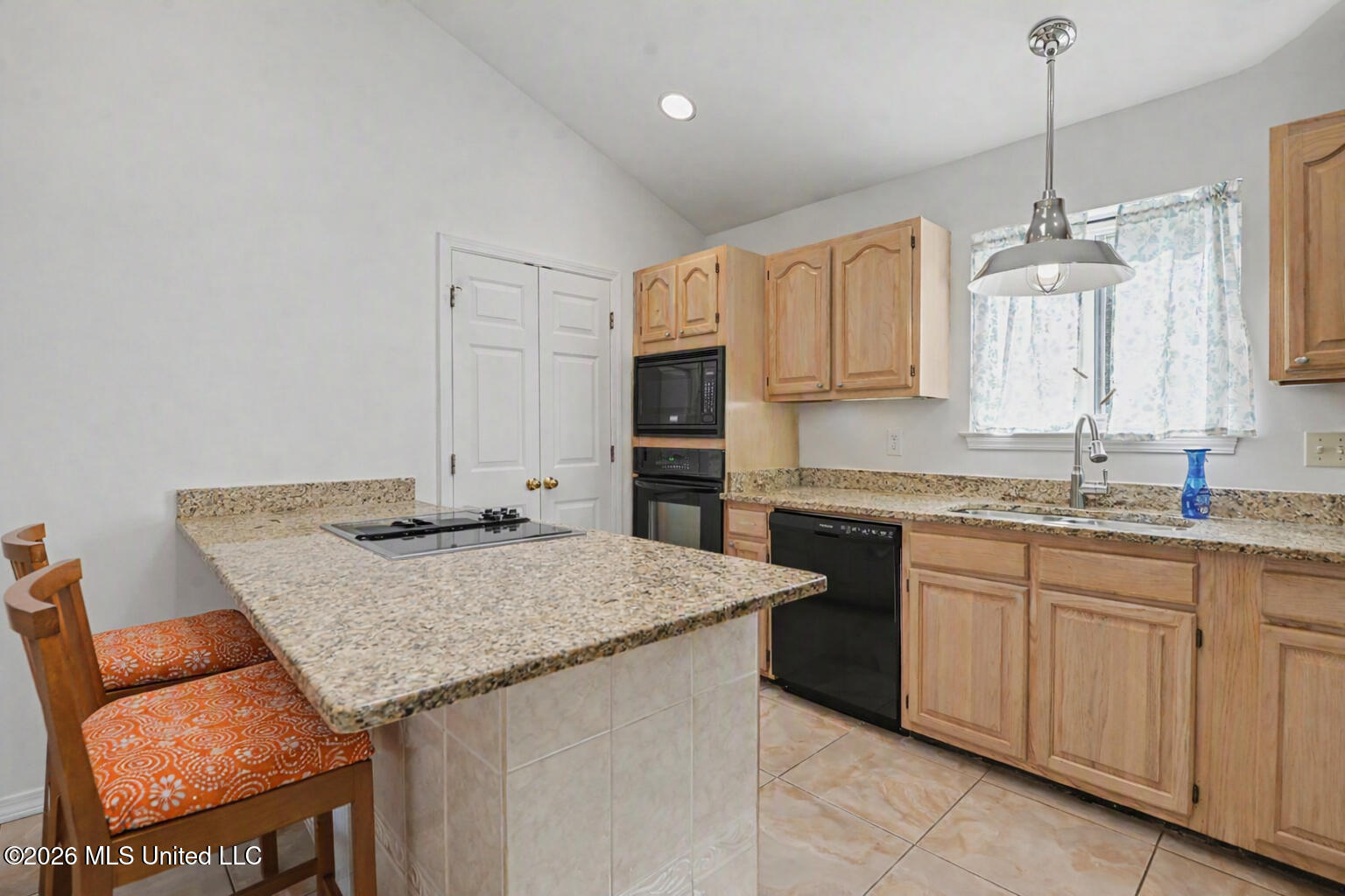 2013 Brookside Street Property Photo 12