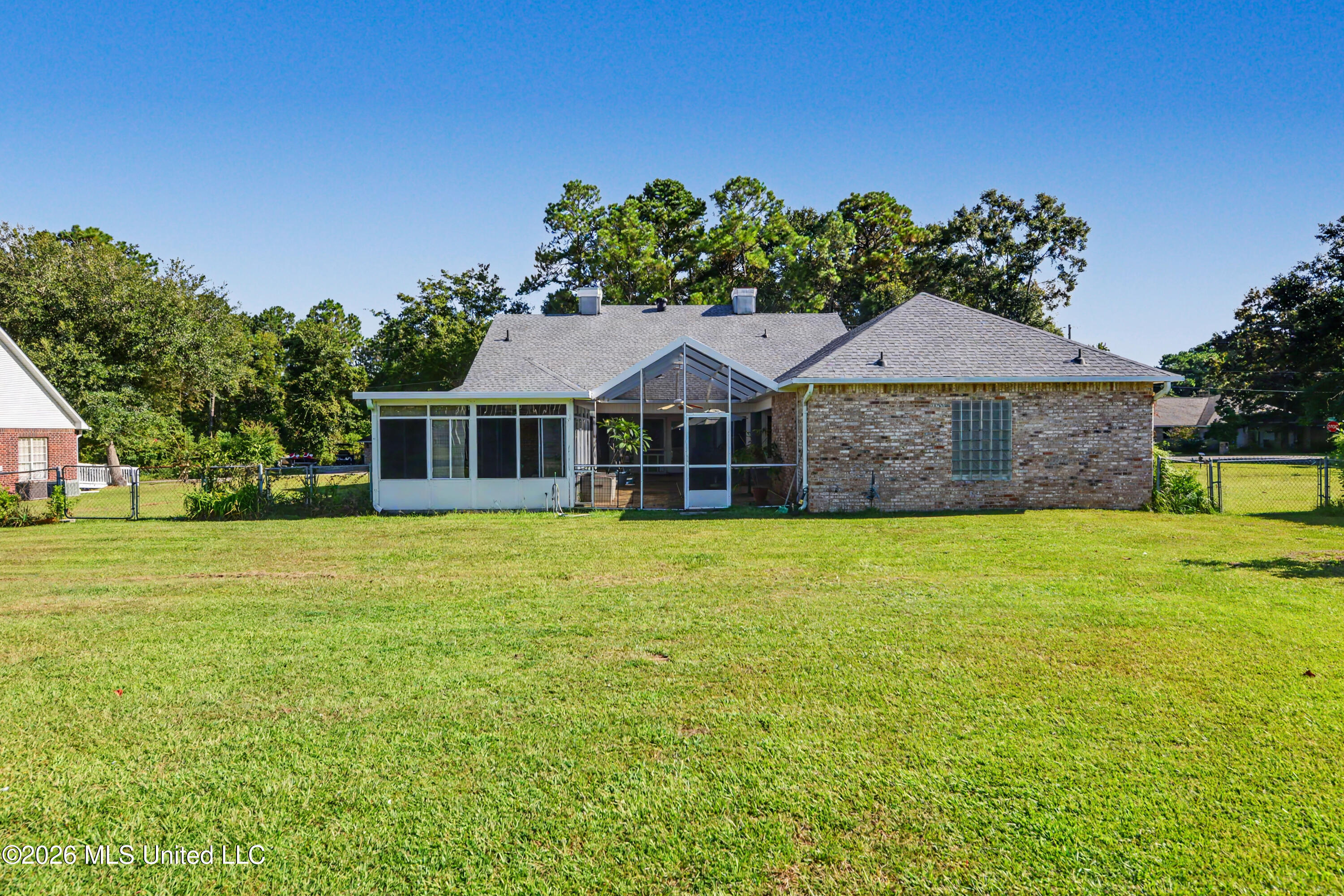 2013 Brookside Street Property Photo 33