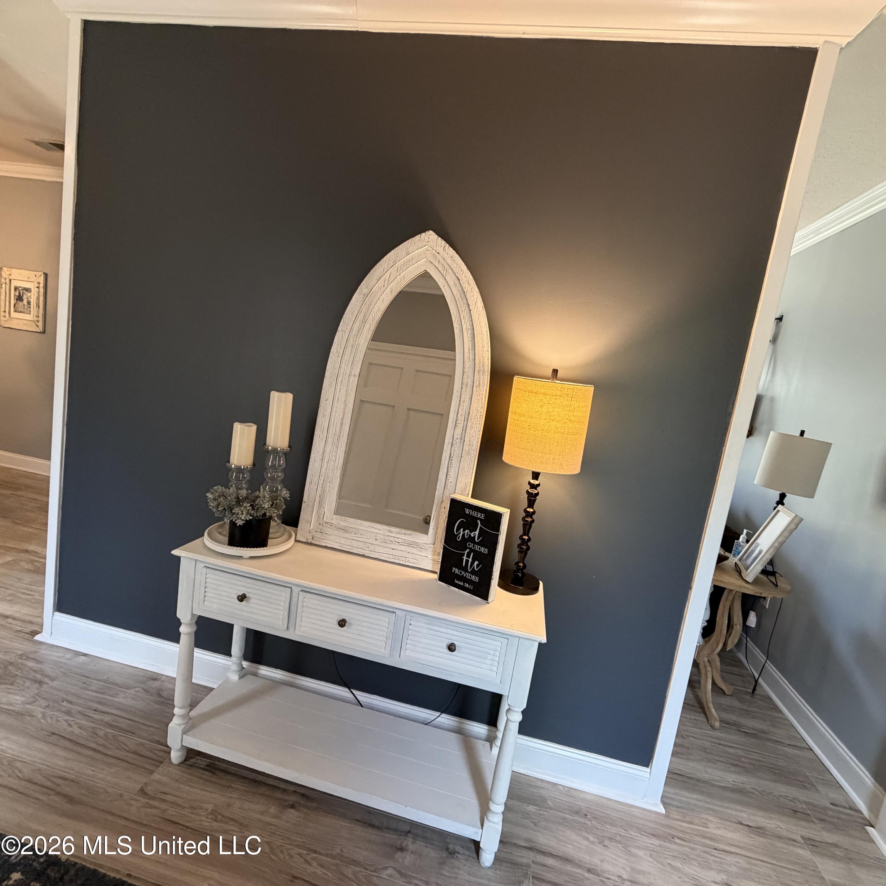 201 Poinsettia Drive Property Photo 3