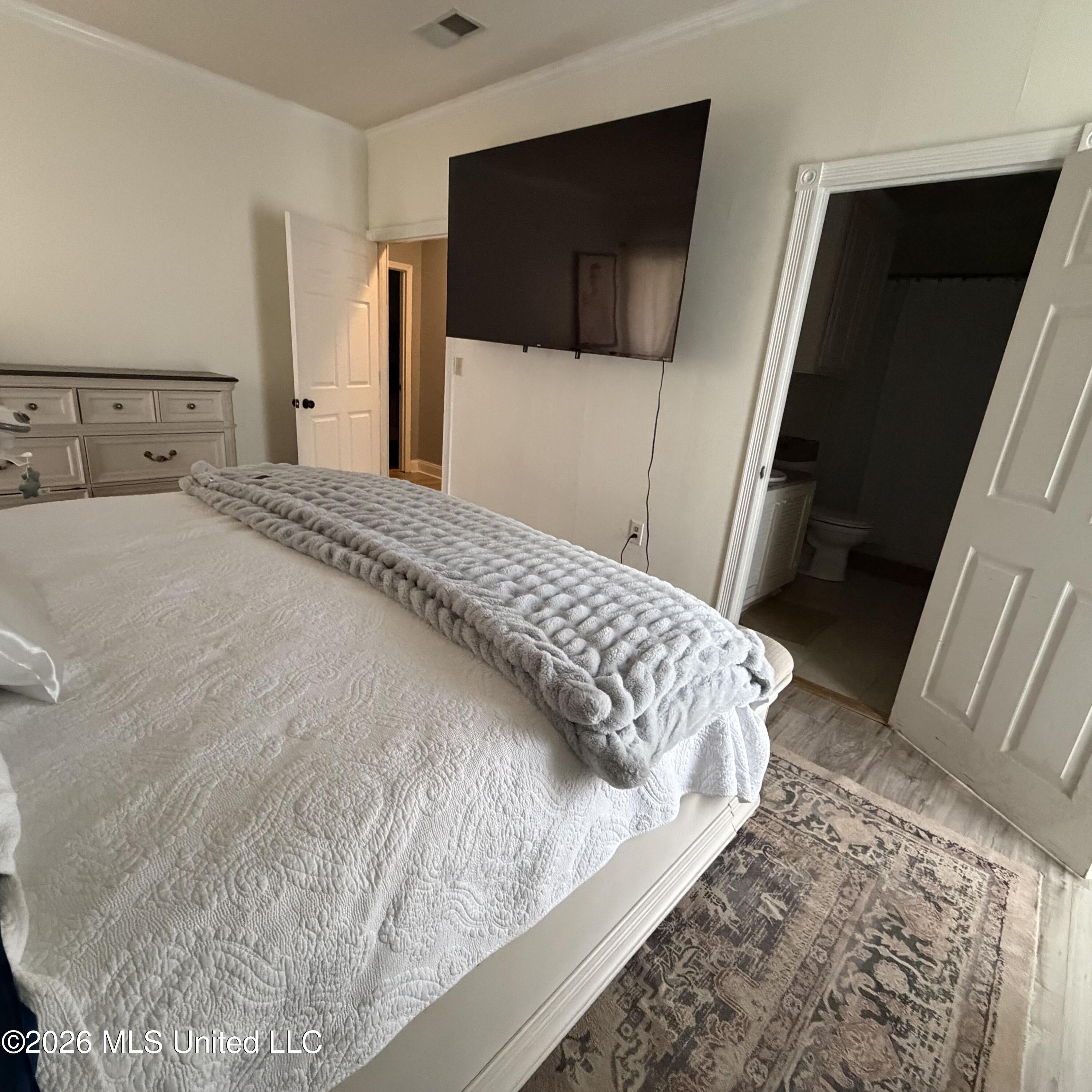 201 Poinsettia Drive Property Photo 13