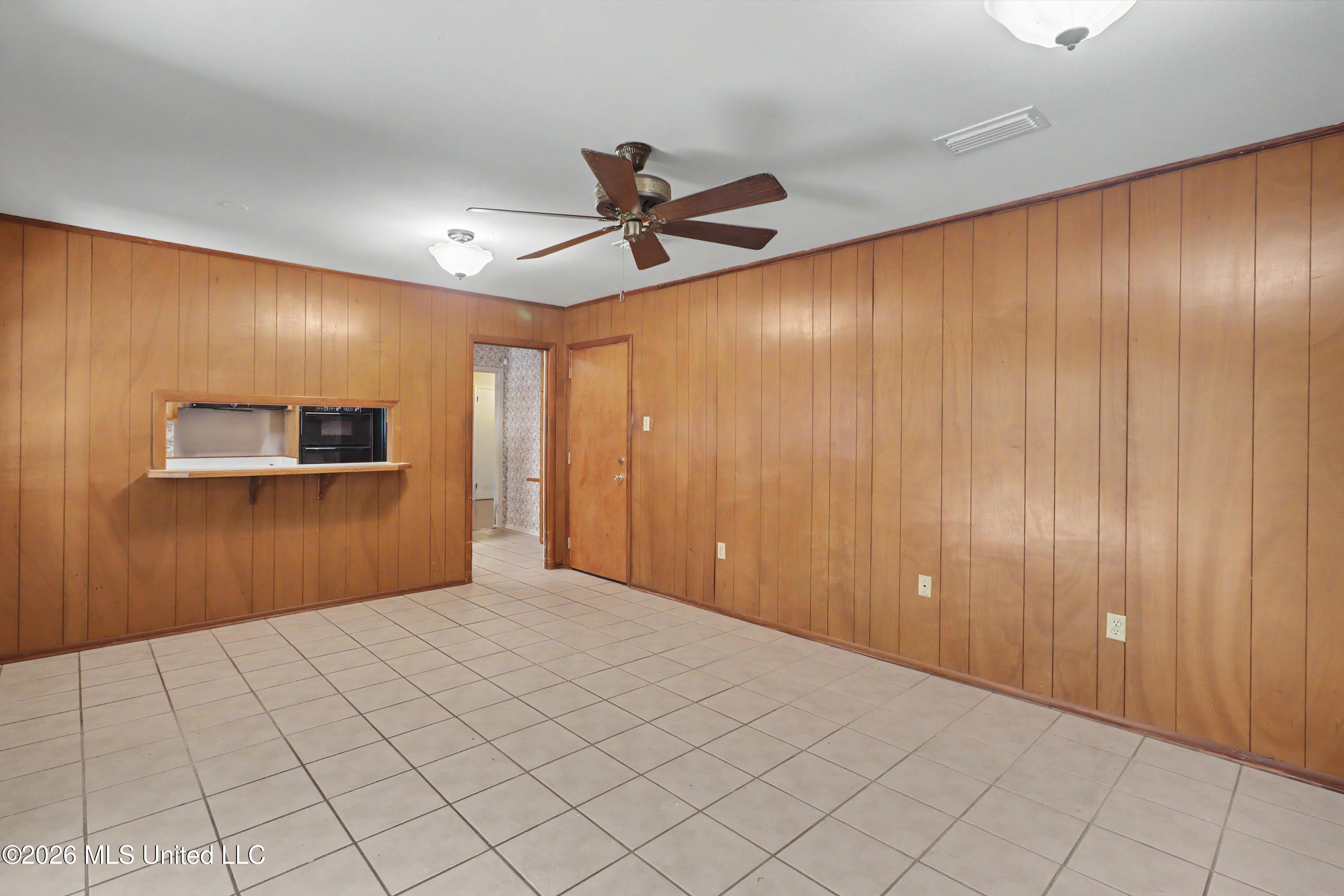 2407 Palmer Drive Property Photo 11