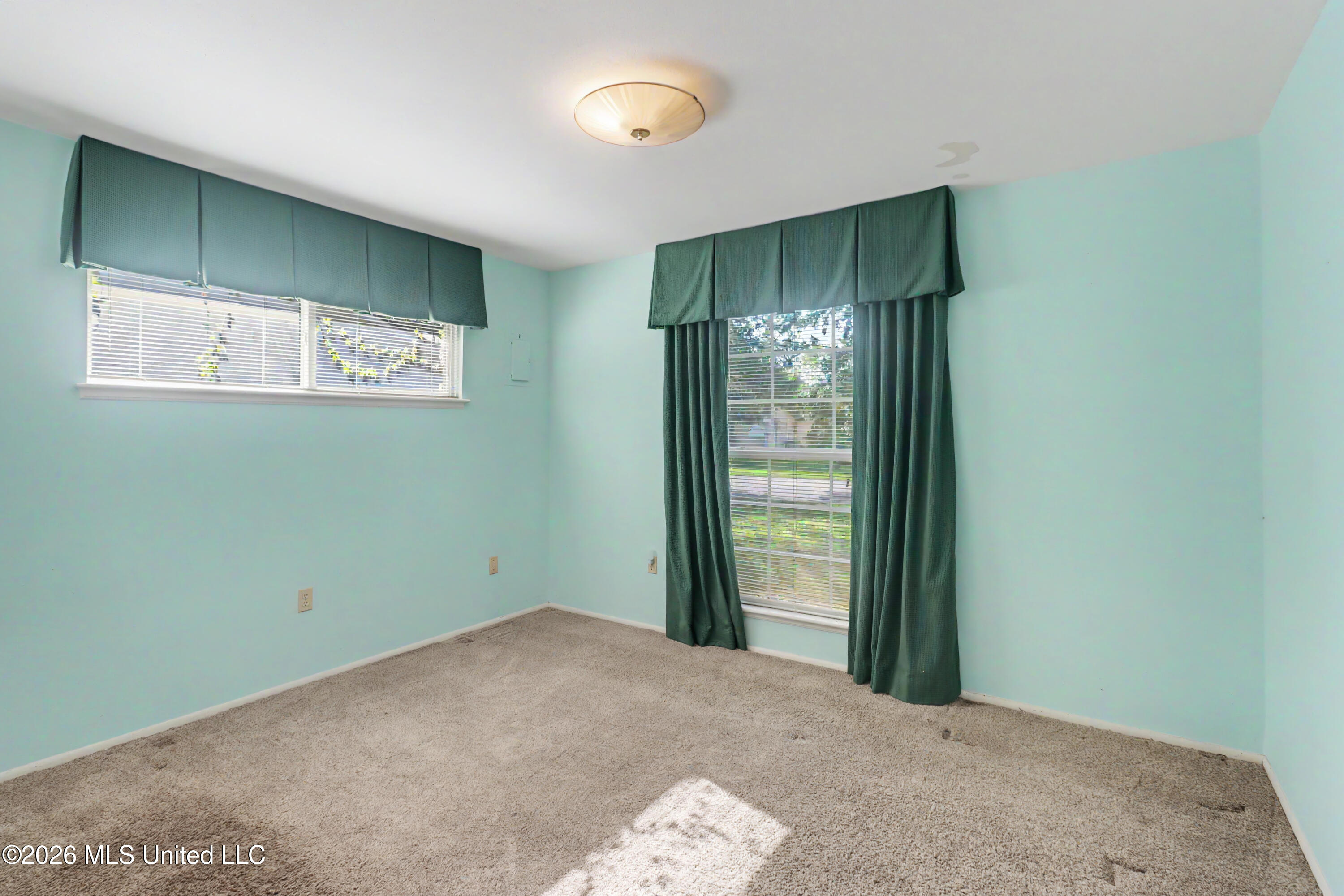 2407 Palmer Drive Property Photo 14