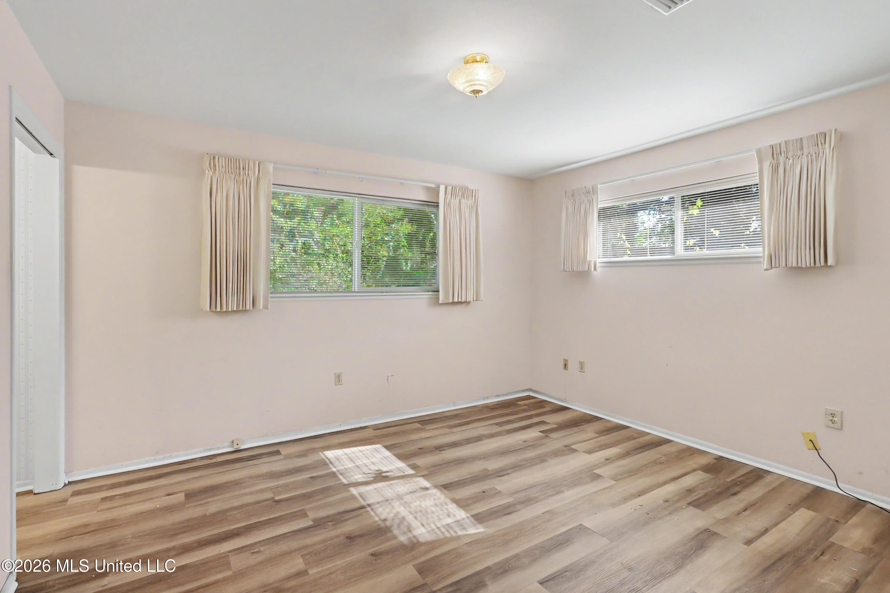2407 Palmer Drive Property Photo 16