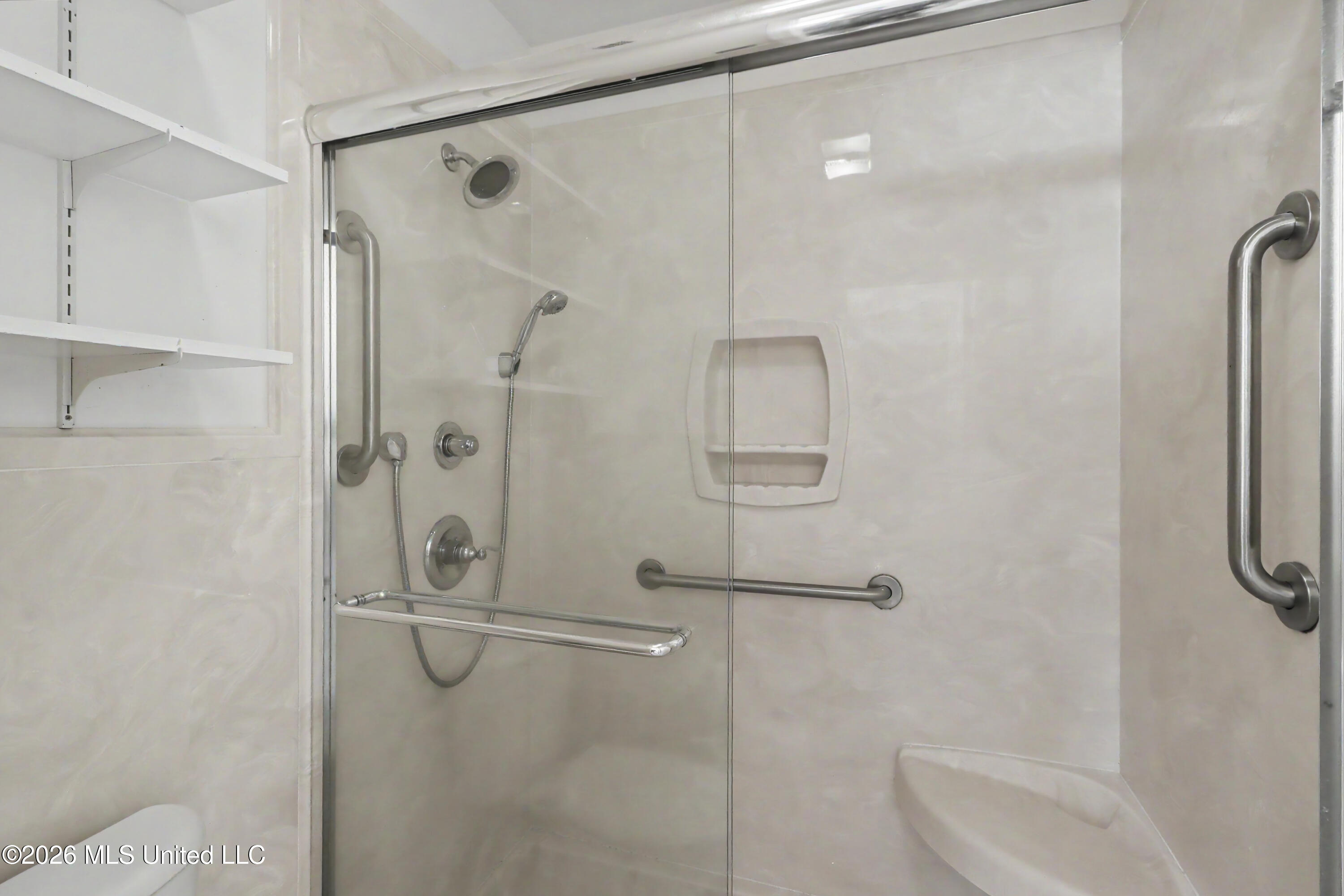 2407 Palmer Drive Property Photo 19
