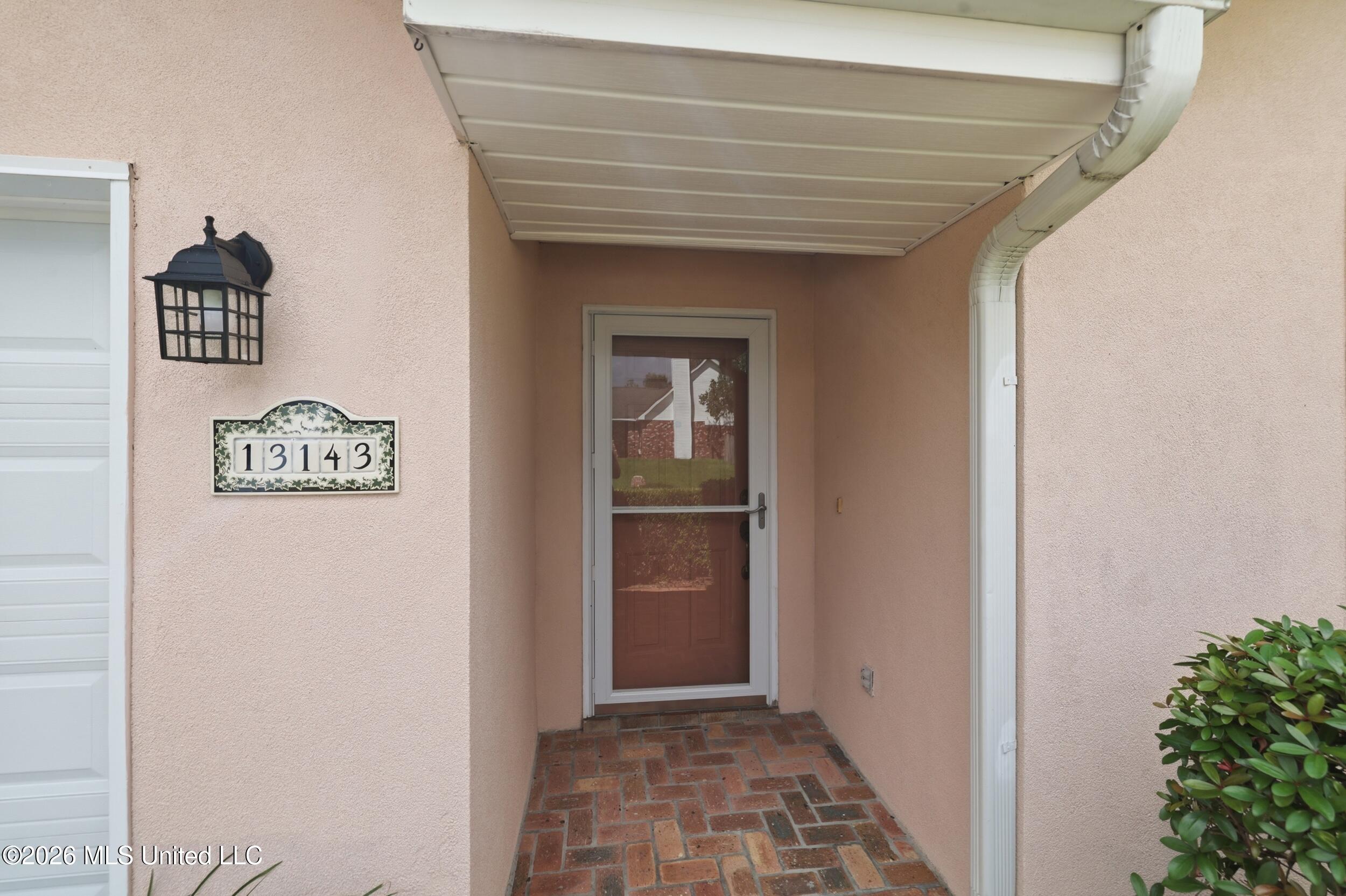 13143 Hawthorn Place Property Photo 4