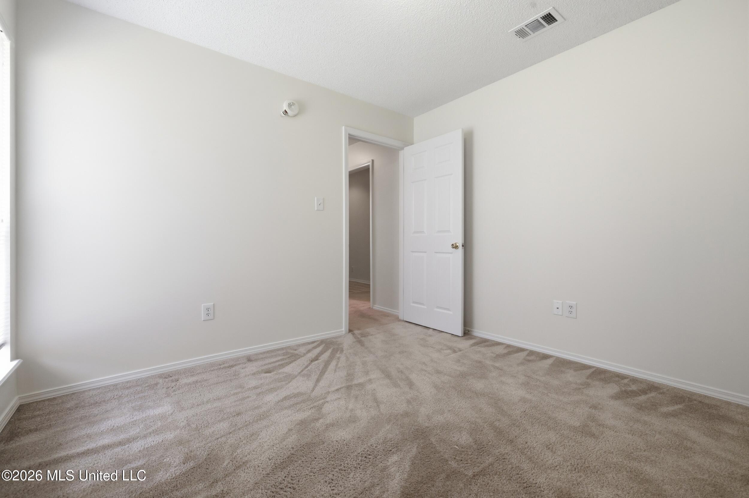 13143 Hawthorn Place Property Photo 24