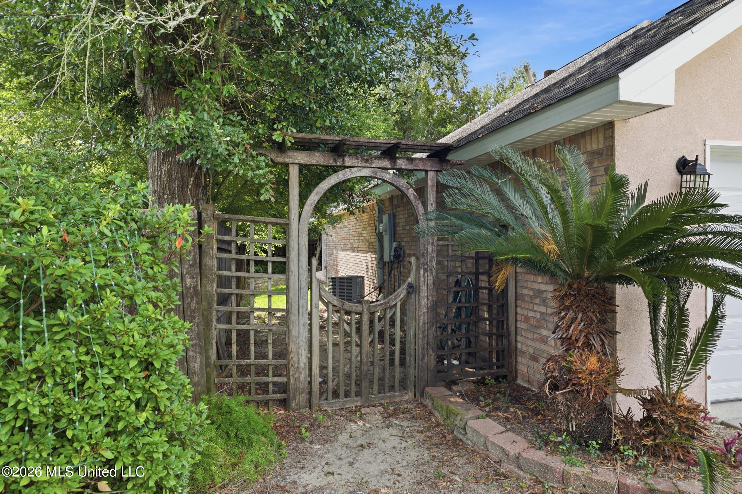 13143 Hawthorn Place Property Photo 45