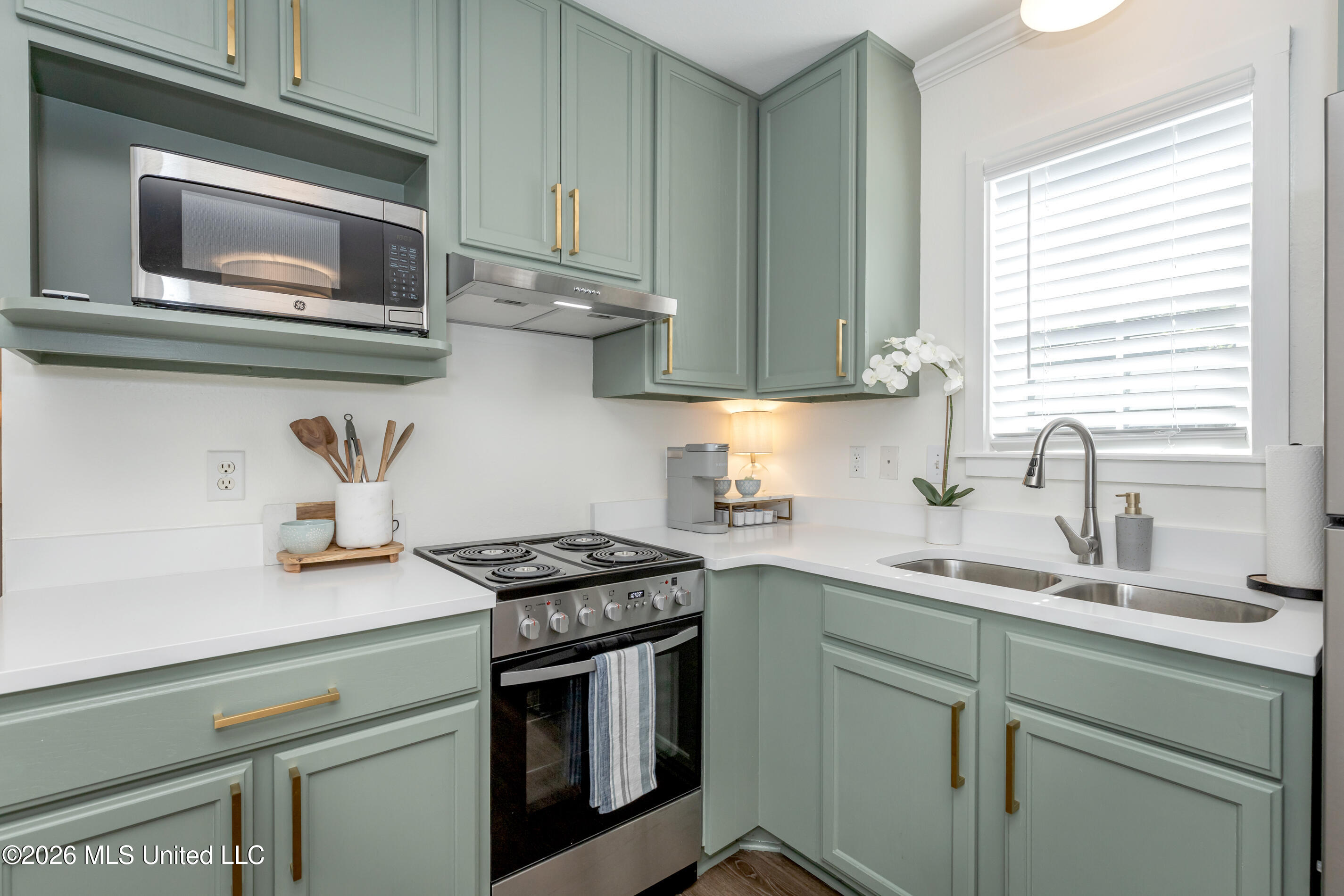 2207 Government Street Property Photo 11