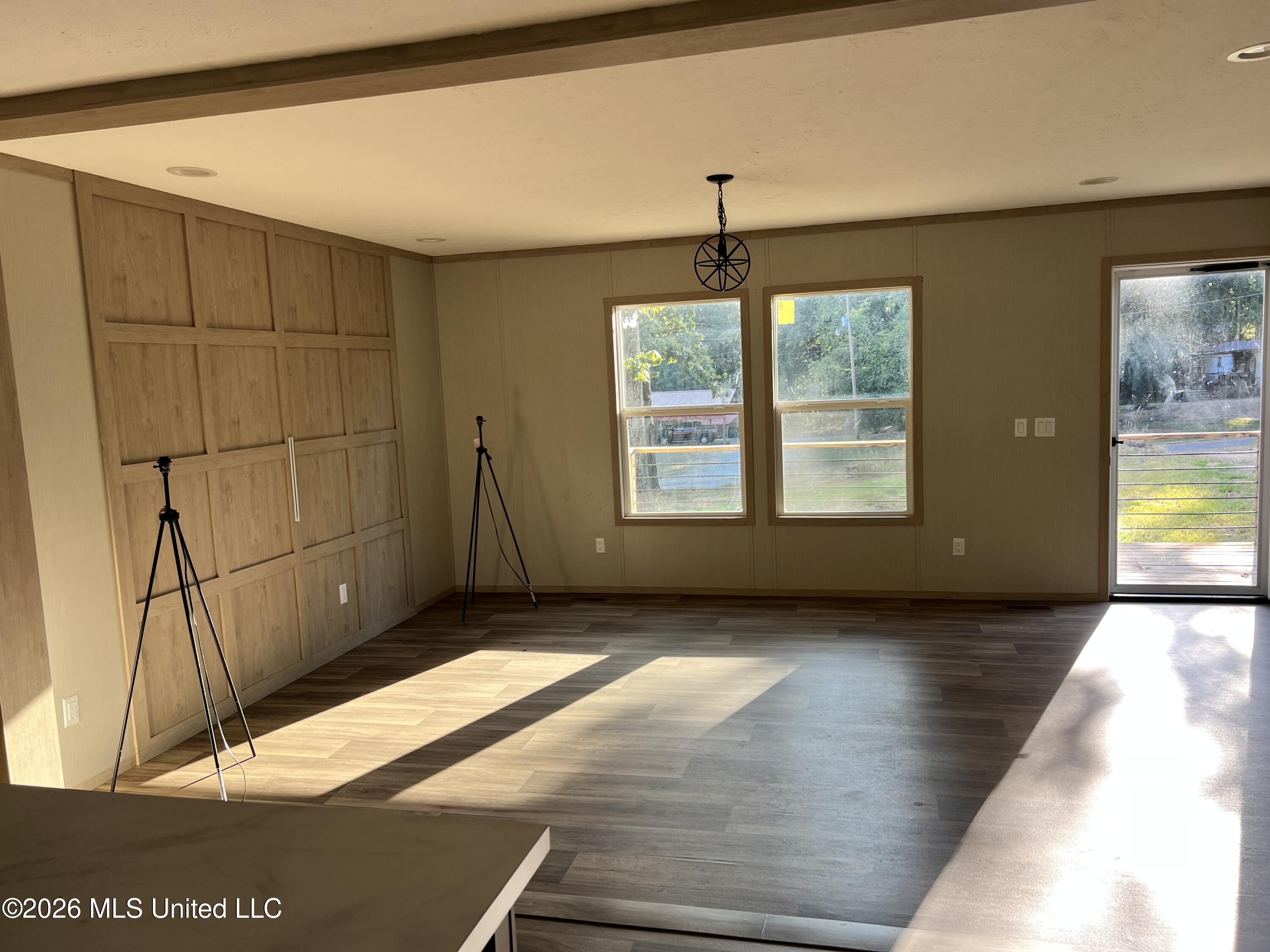 360 Camille Street Property Photo 4