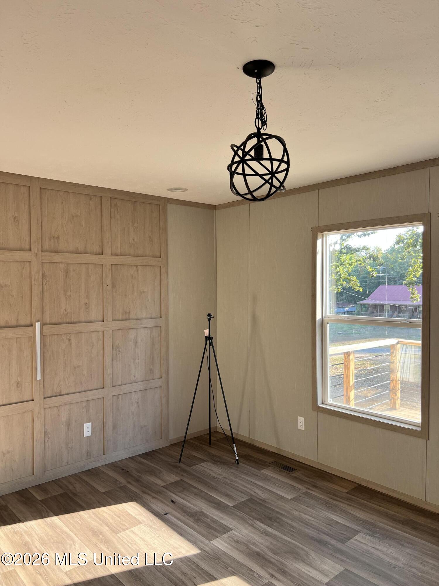 360 Camille Street Property Photo 5