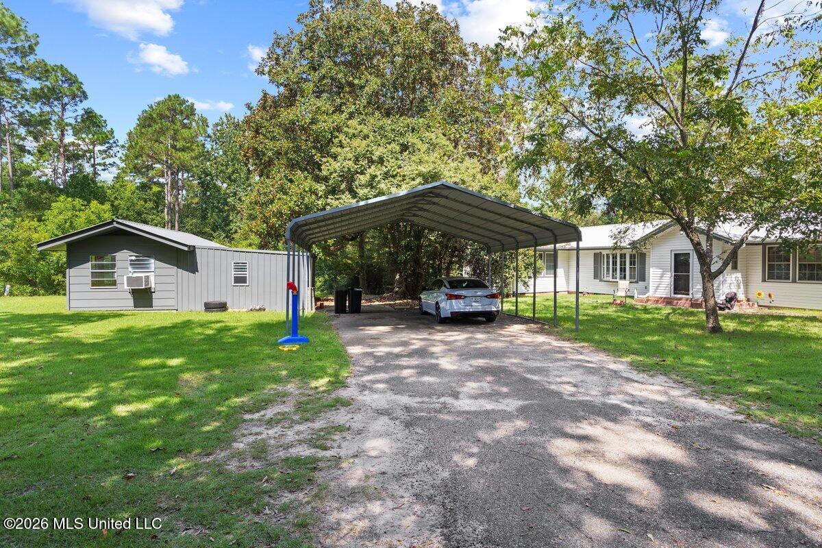 345 Balmoral Road Property Photo 3