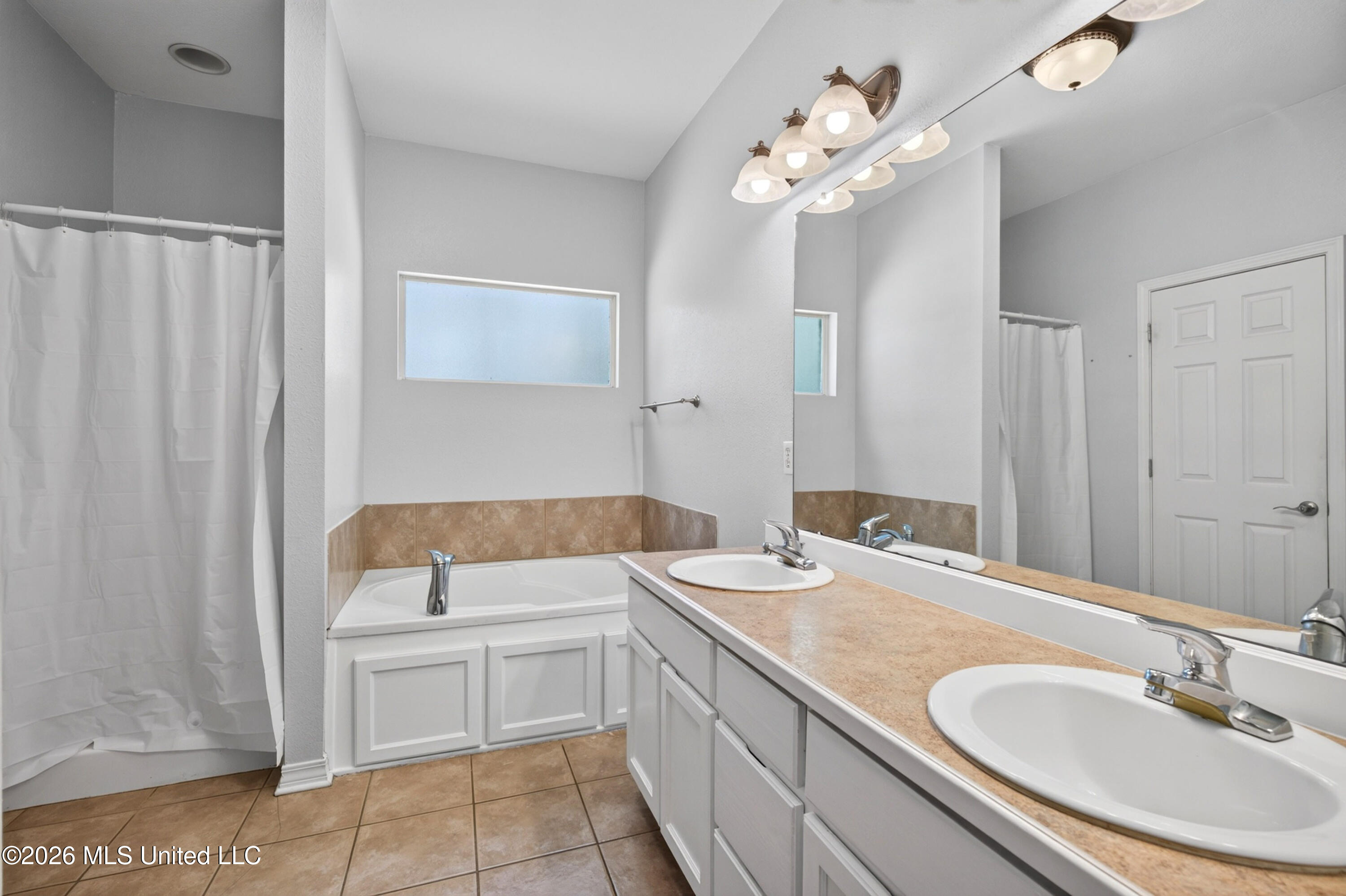 1914 Woodland Drive Property Photo 20