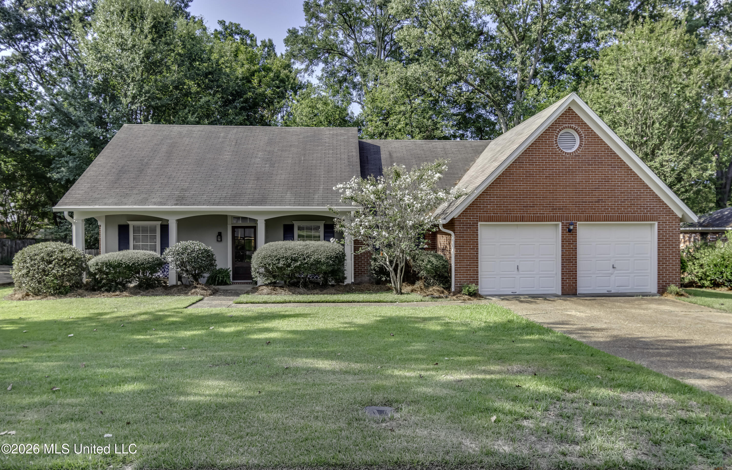 115 Azalea Circle Property Photo 1