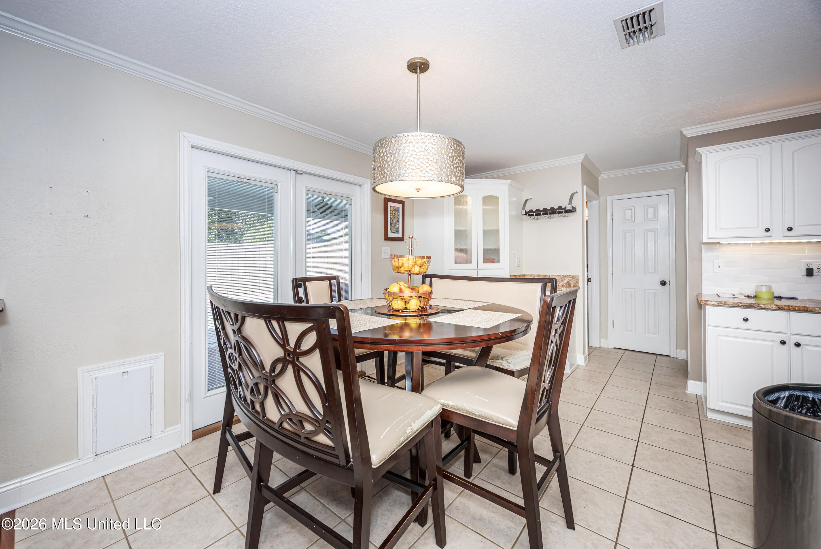 3509 Farrington Court Property Photo 15