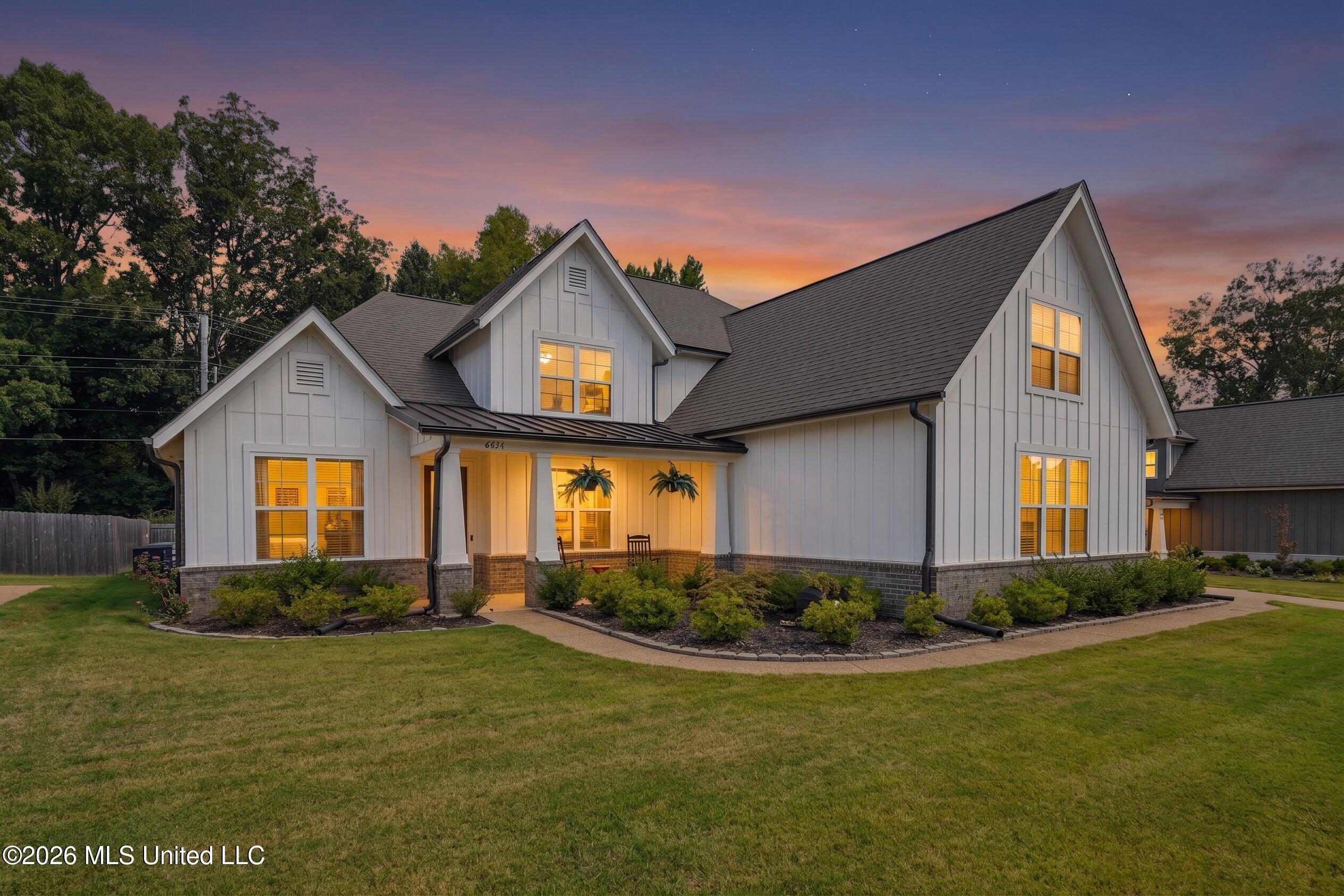 6934 Sunrise Loop Property Photo 1