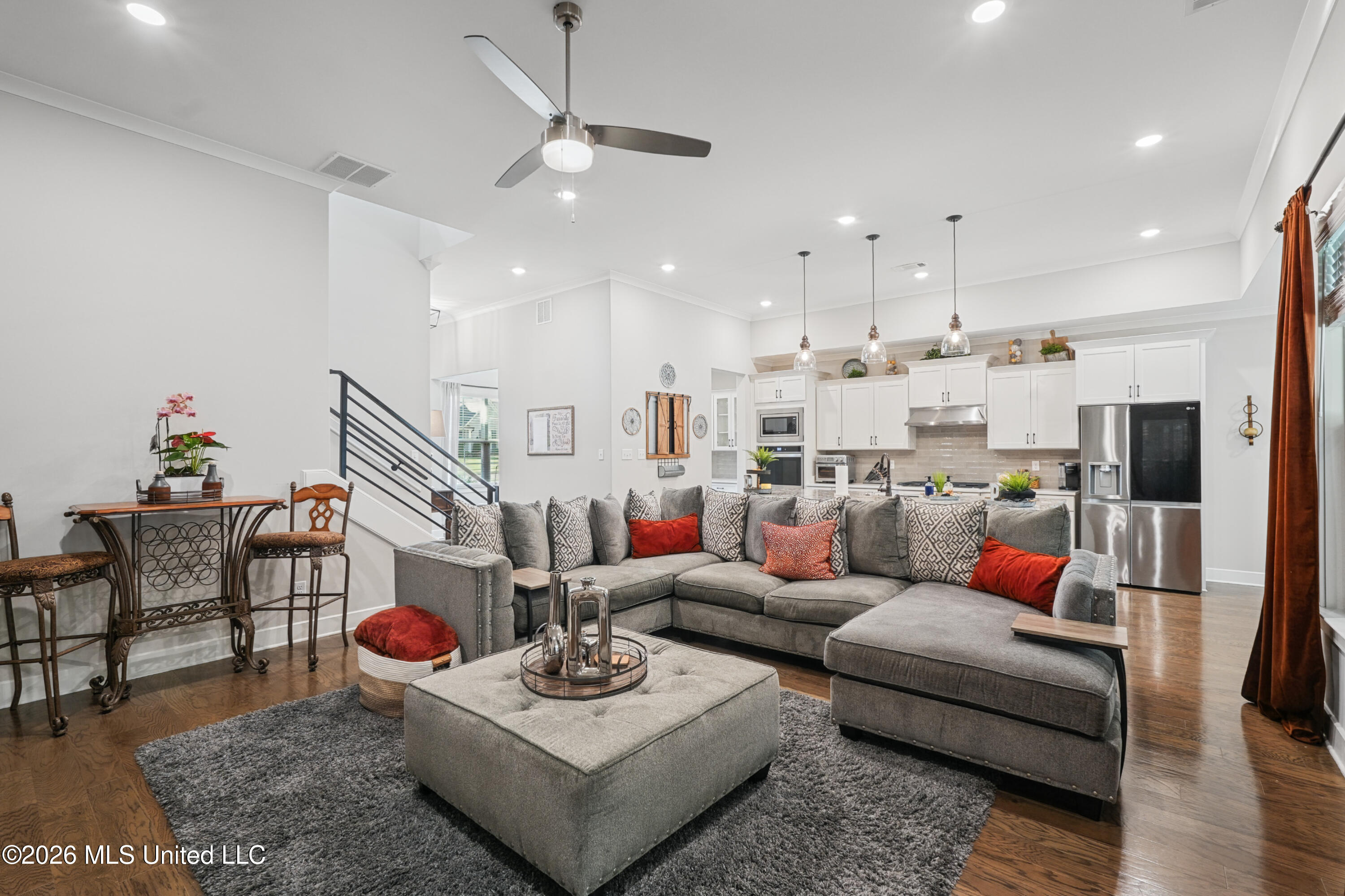 6934 Sunrise Loop Property Photo 10