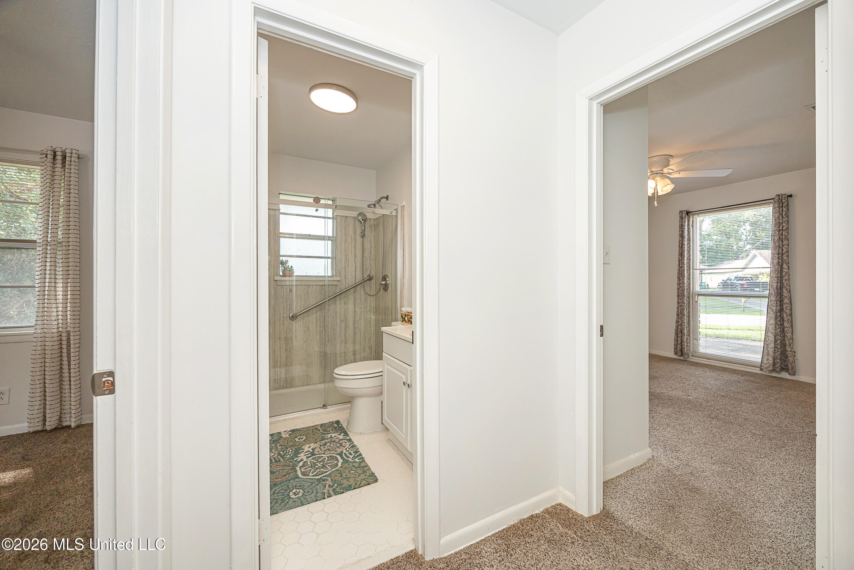 2515 Englewood Road Property Photo 29