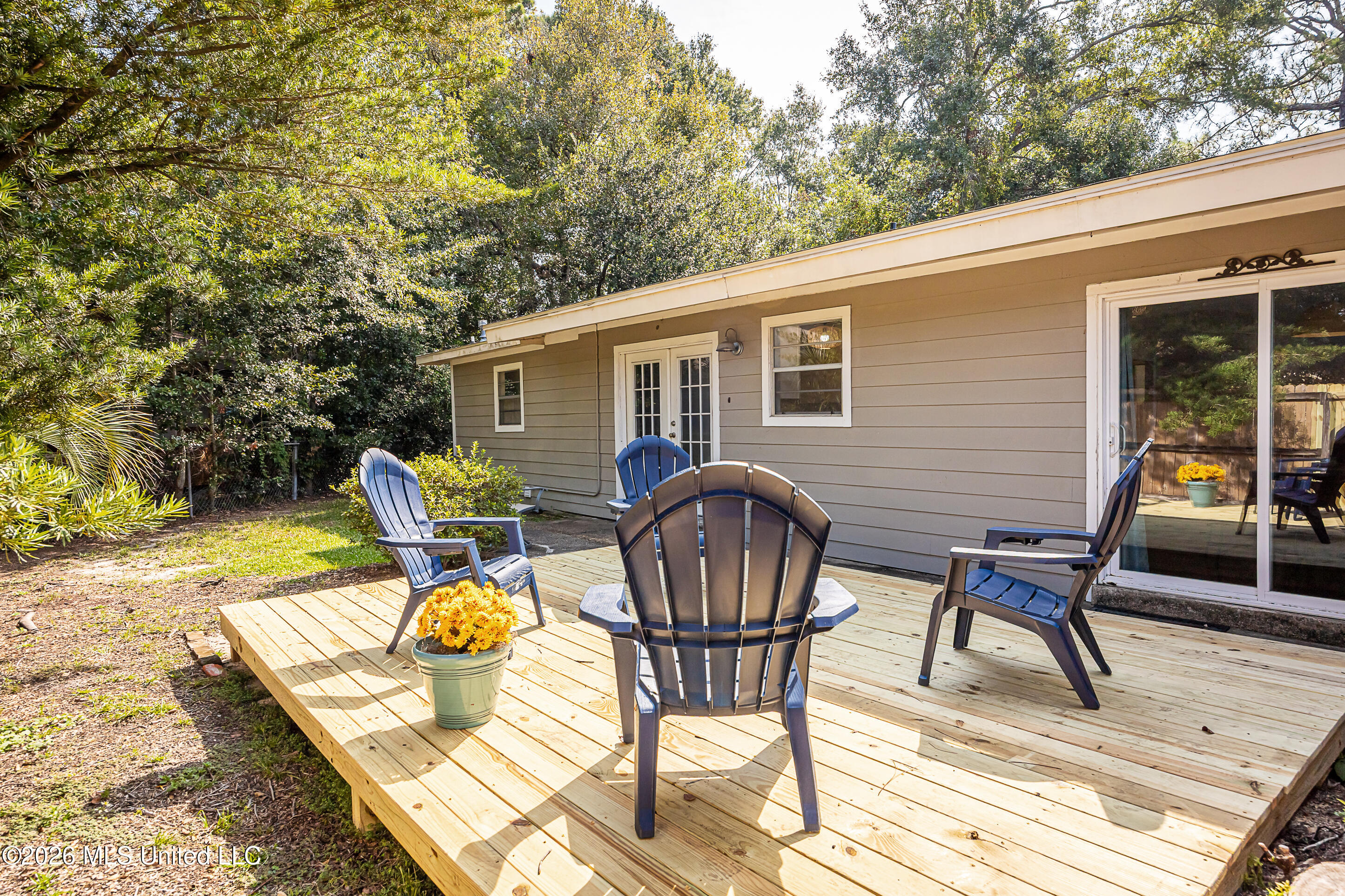 2515 Englewood Road Property Photo 49