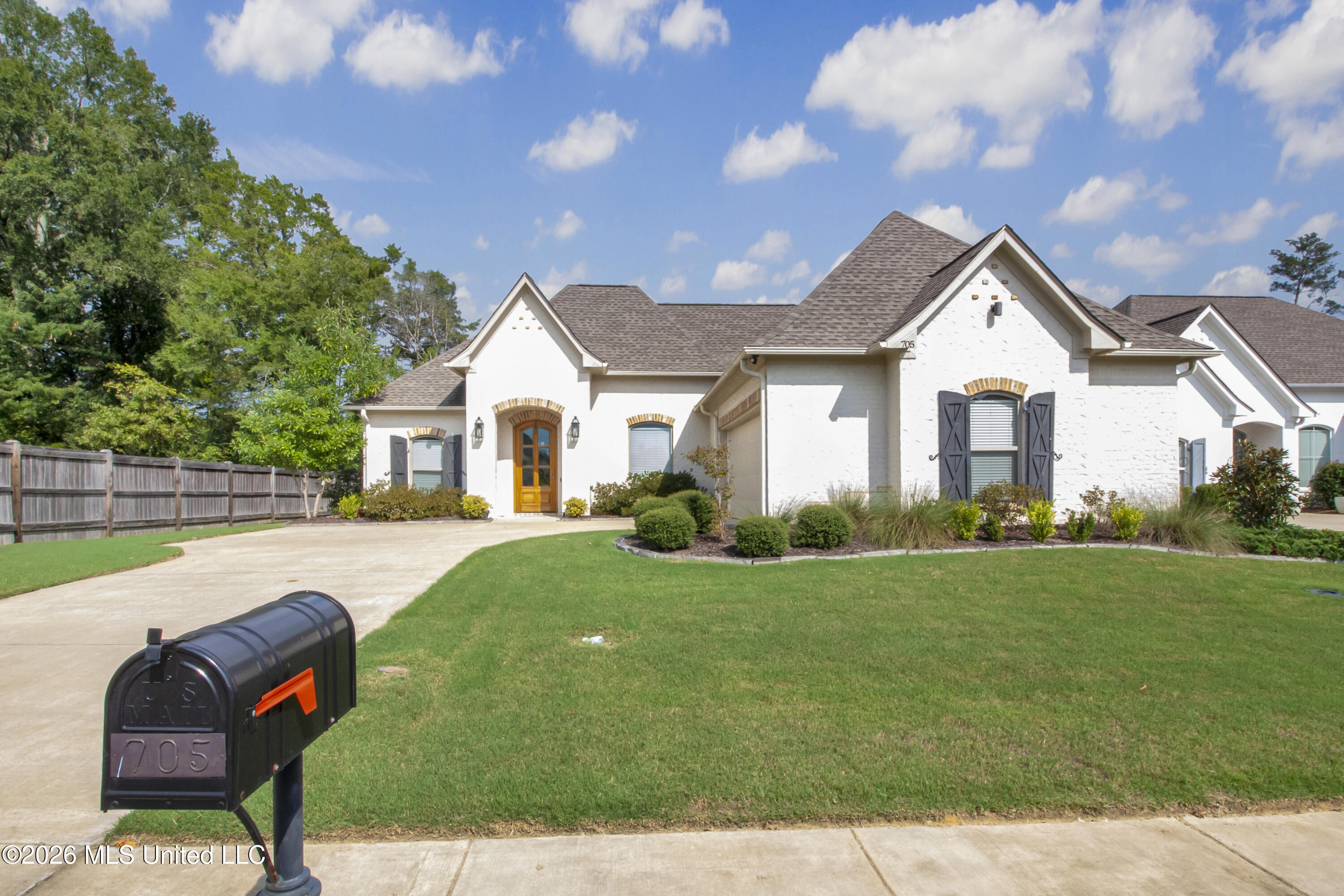 705 Glenwild Drive Property Photo 4