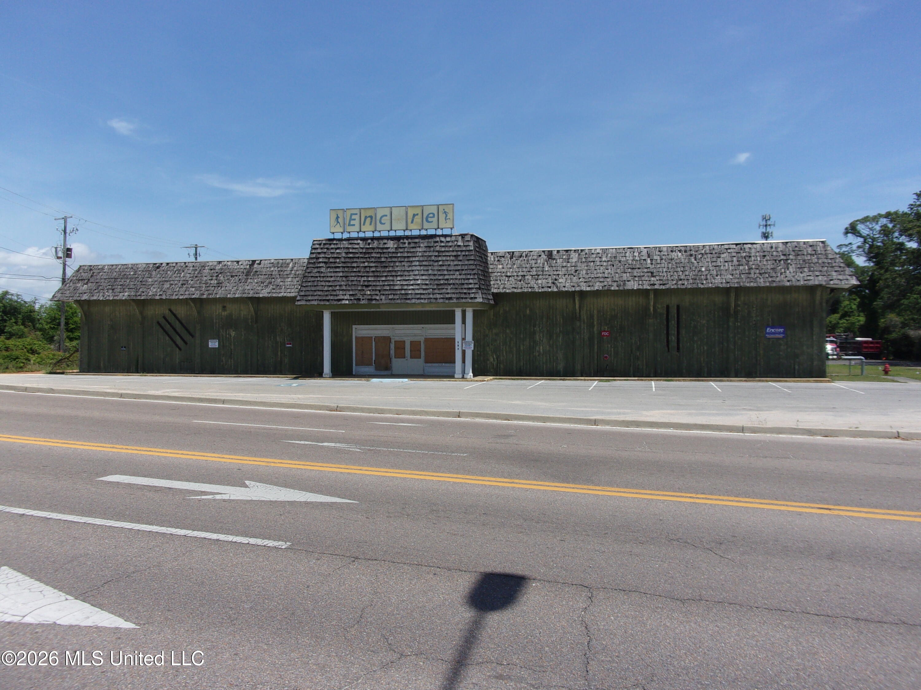190 Beauvoir Road Property Photo 2
