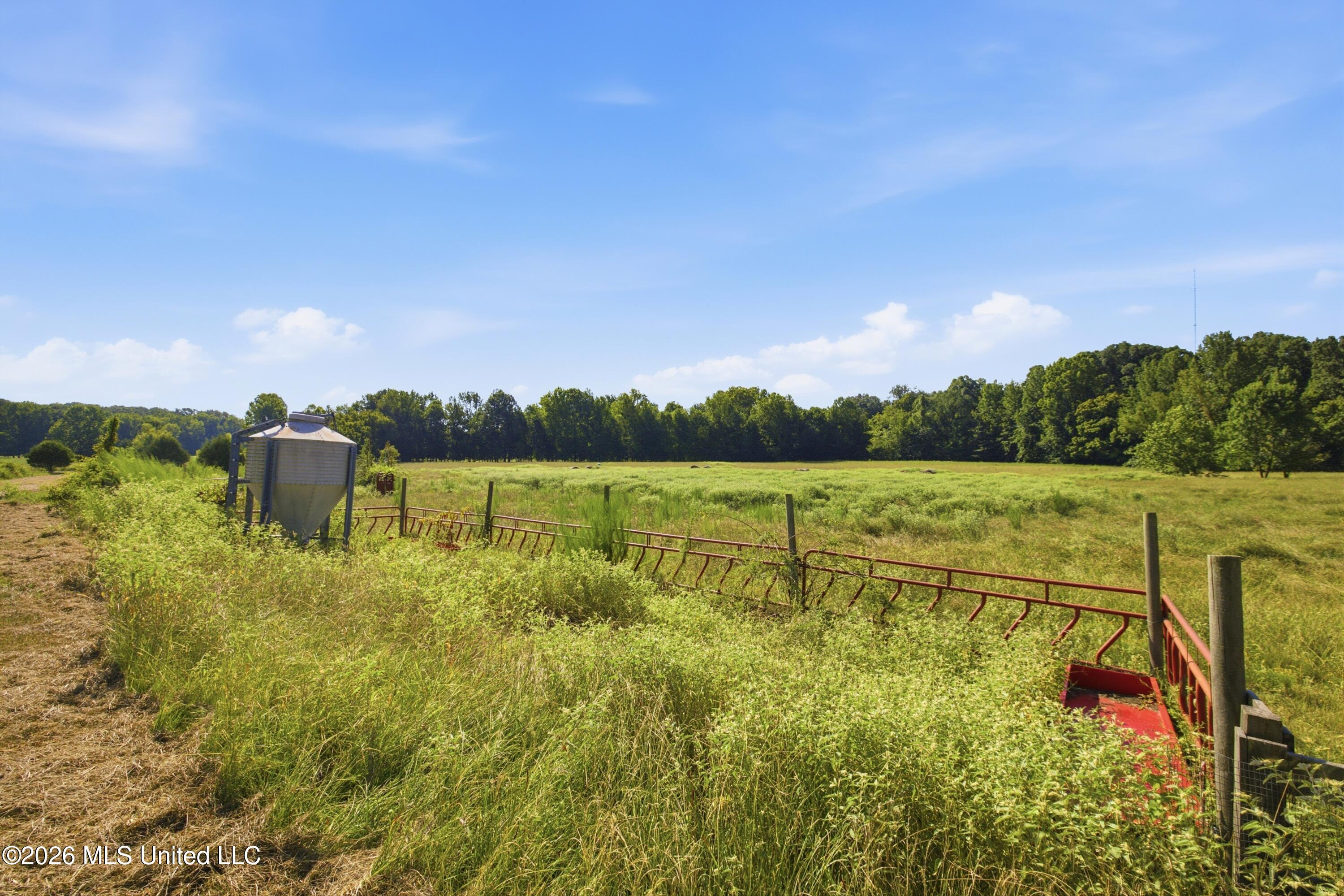 2208 Bend Road Property Photo 20