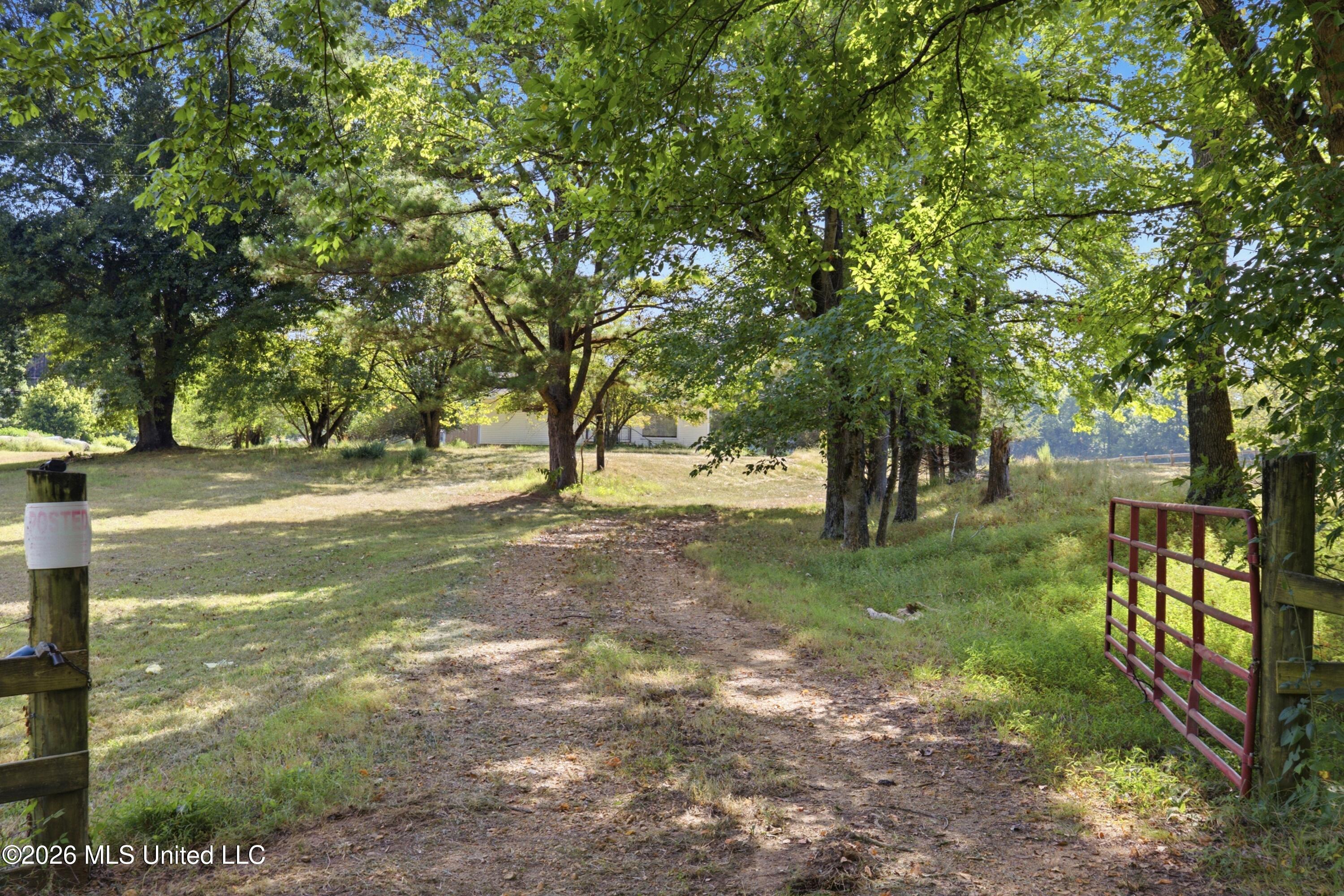 2208 Bend Road Property Photo 27