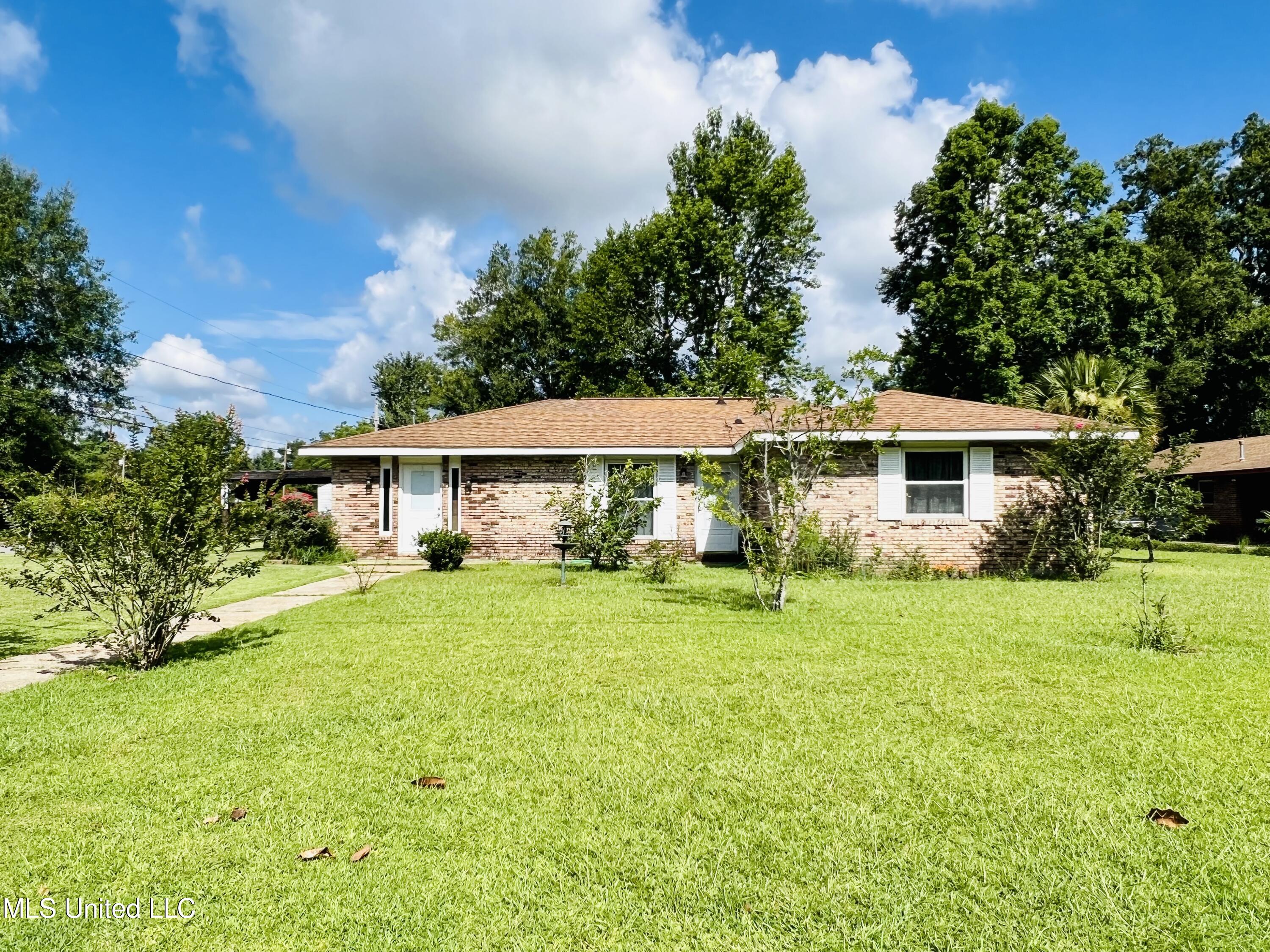 11403 Oakleigh Boulevard Property Photo 2
