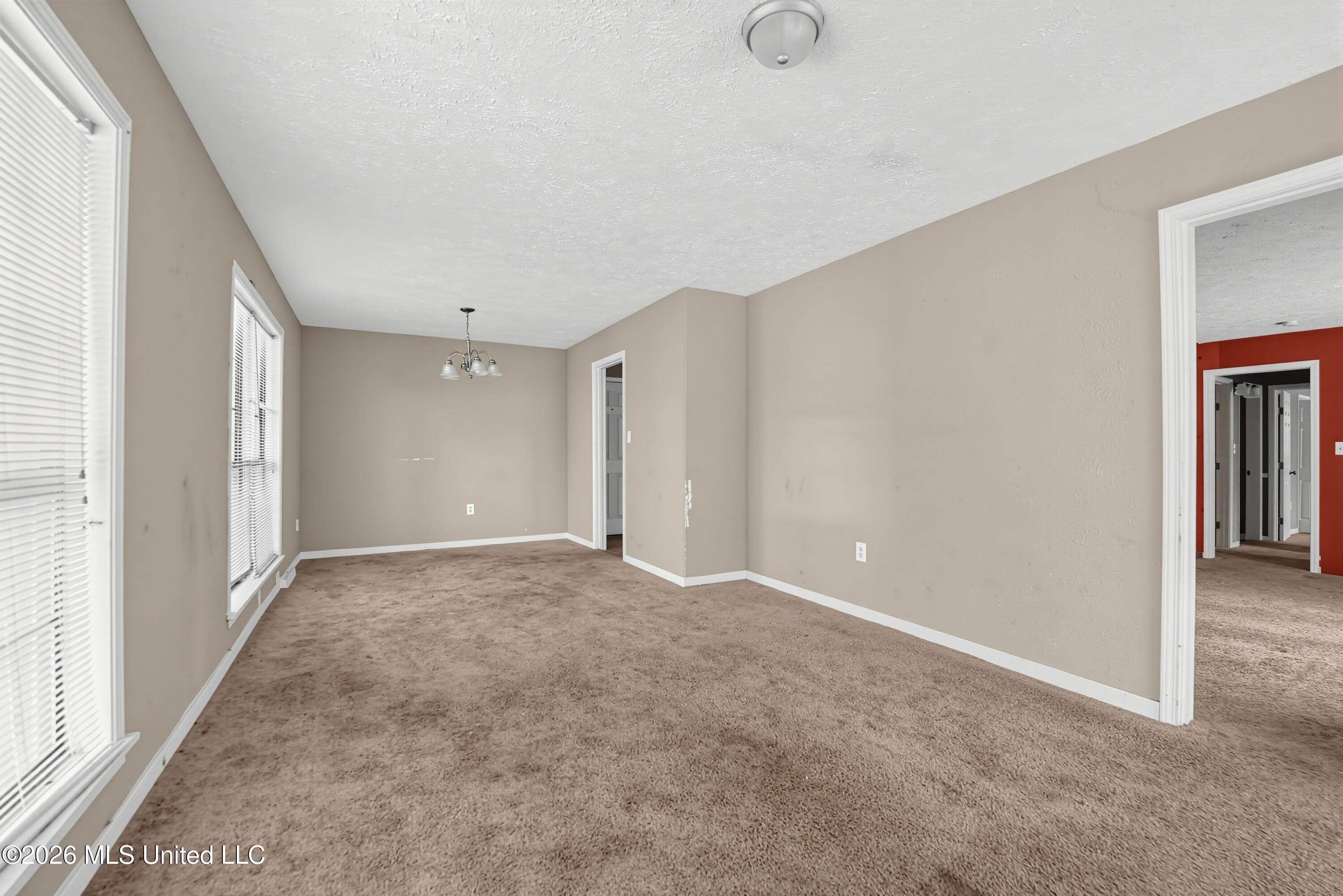 2722 Pinedale Street Property Photo 6