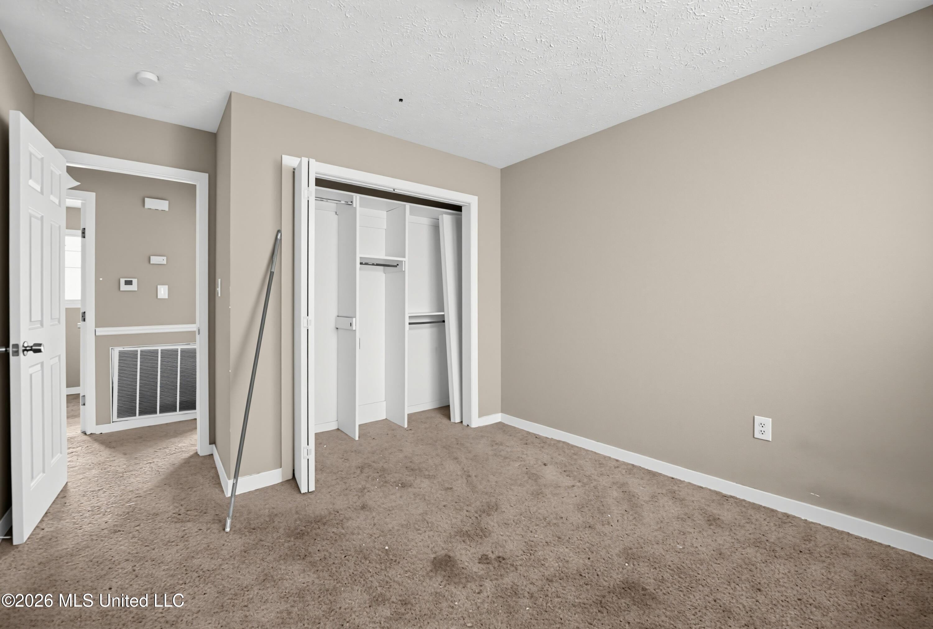 2722 Pinedale Street Property Photo 13