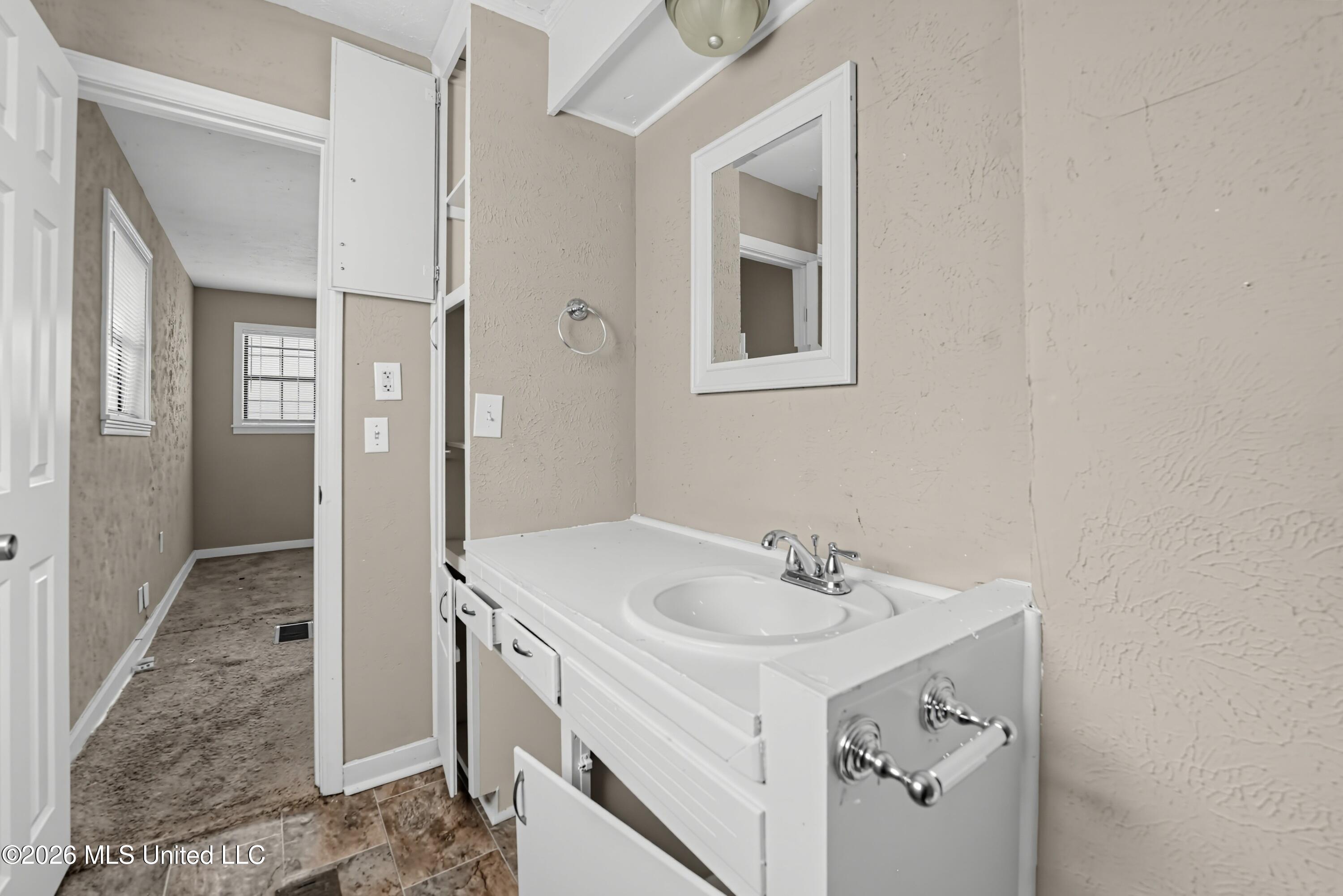 2722 Pinedale Street Property Photo 16