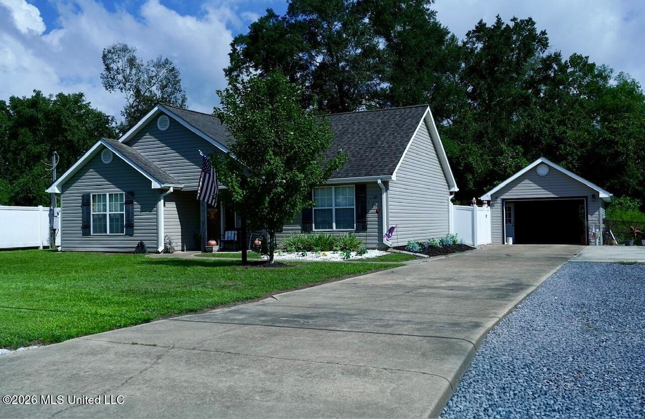 687 Maryland Avenue Property Photo 1