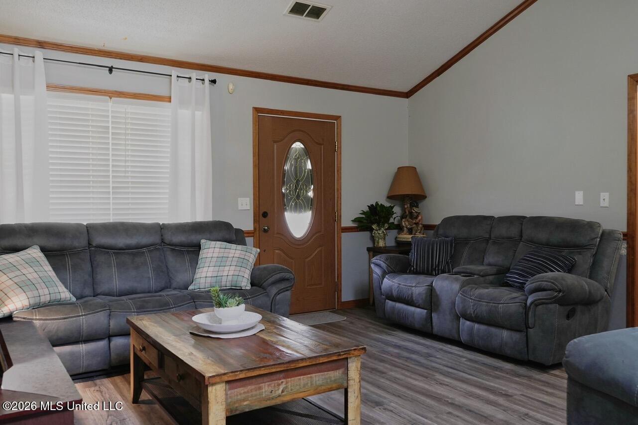 687 Maryland Avenue Property Photo 10